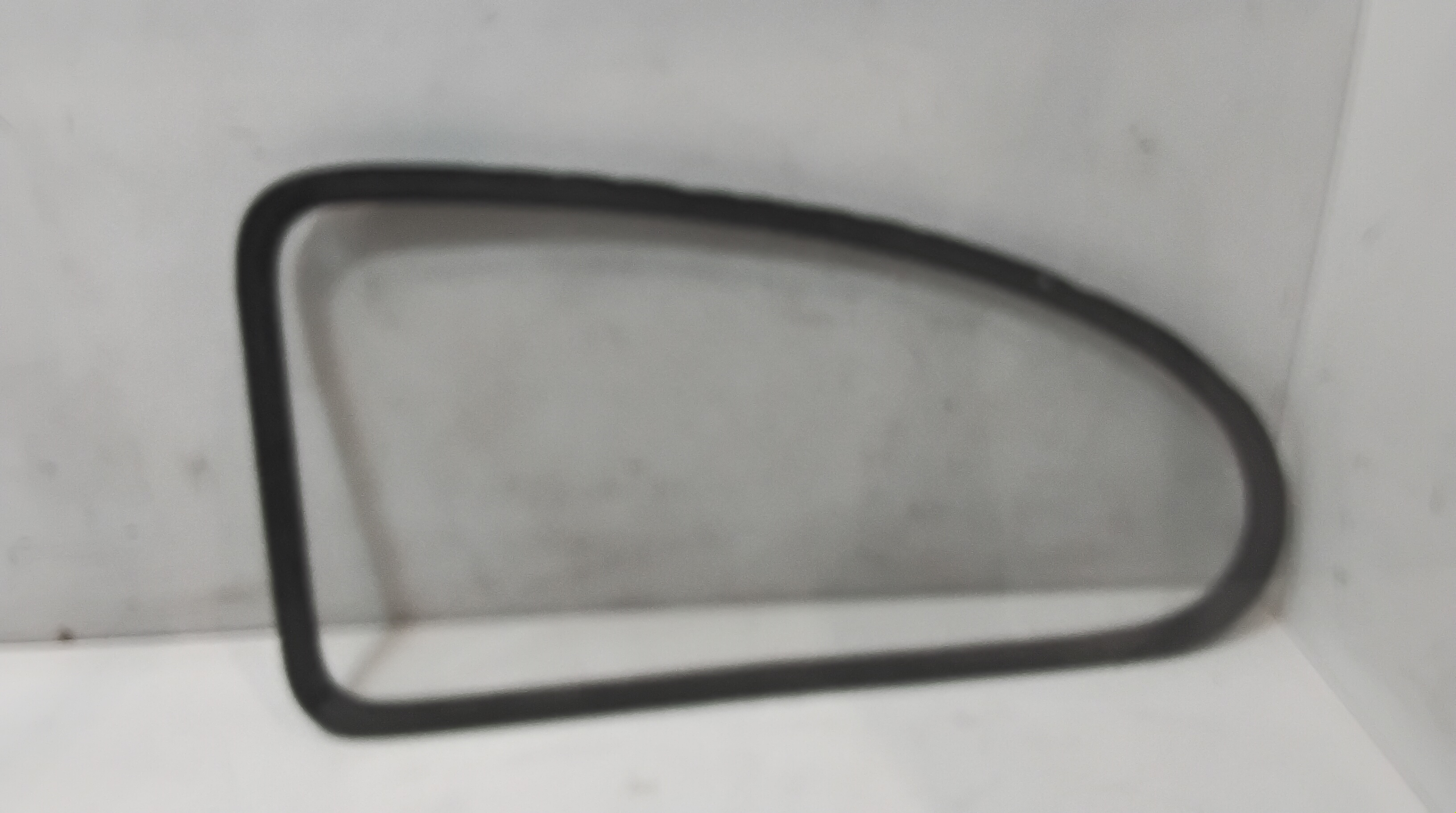 Vetro fisso posteriore DX passeggero per Volkswagen Maggiolone Serie (1938 - 1996)