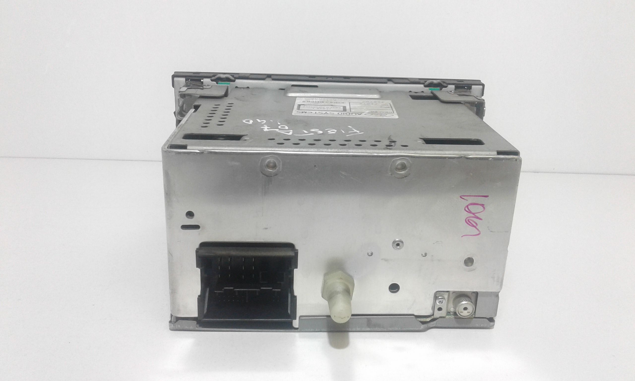 Autoradio FORD Fiesta 5 Serie