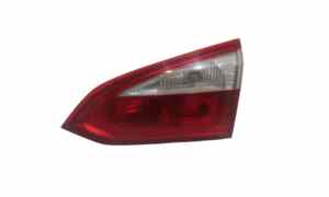 Stop Posteriore Destro Integrato nel Portello per Ford Focus S. Wagon 5 Serie (2011 - 2014)