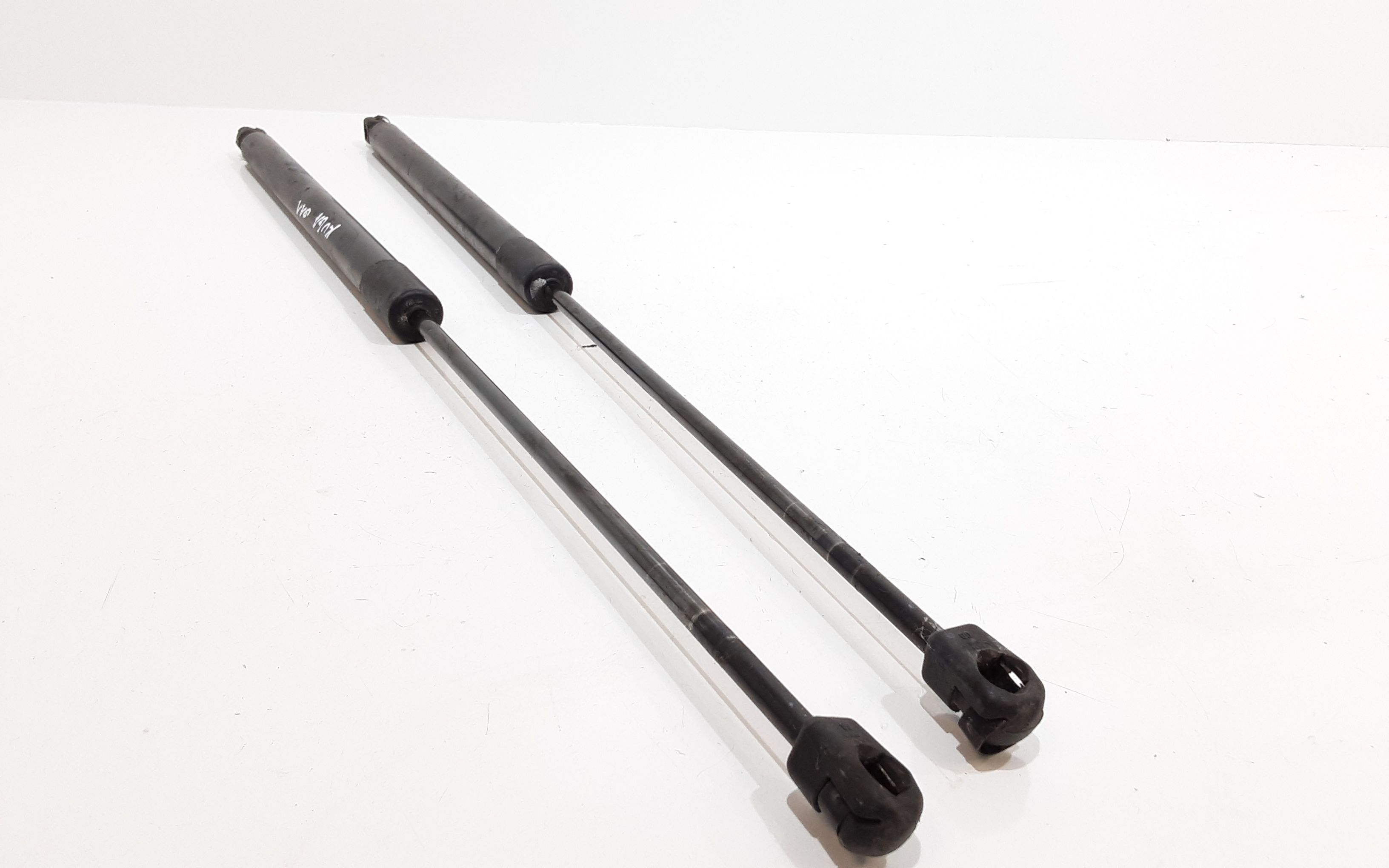 Pistoncini cofano Post. FORD Kuga Serie (CBV) (08>13)