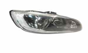 Faro anteriore Destro Passeggero per Volvo V60 1 Serie (2010 - In produzione)