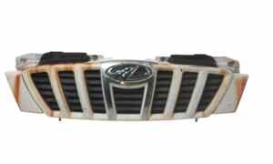 Mascherina anteriore per Mahindra Genio (2015 - 2018)