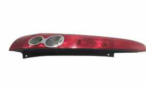 Stop fanale Posteriore sinistro lato Guida per Ford Fiesta 5 Serie (2005 - 2008)