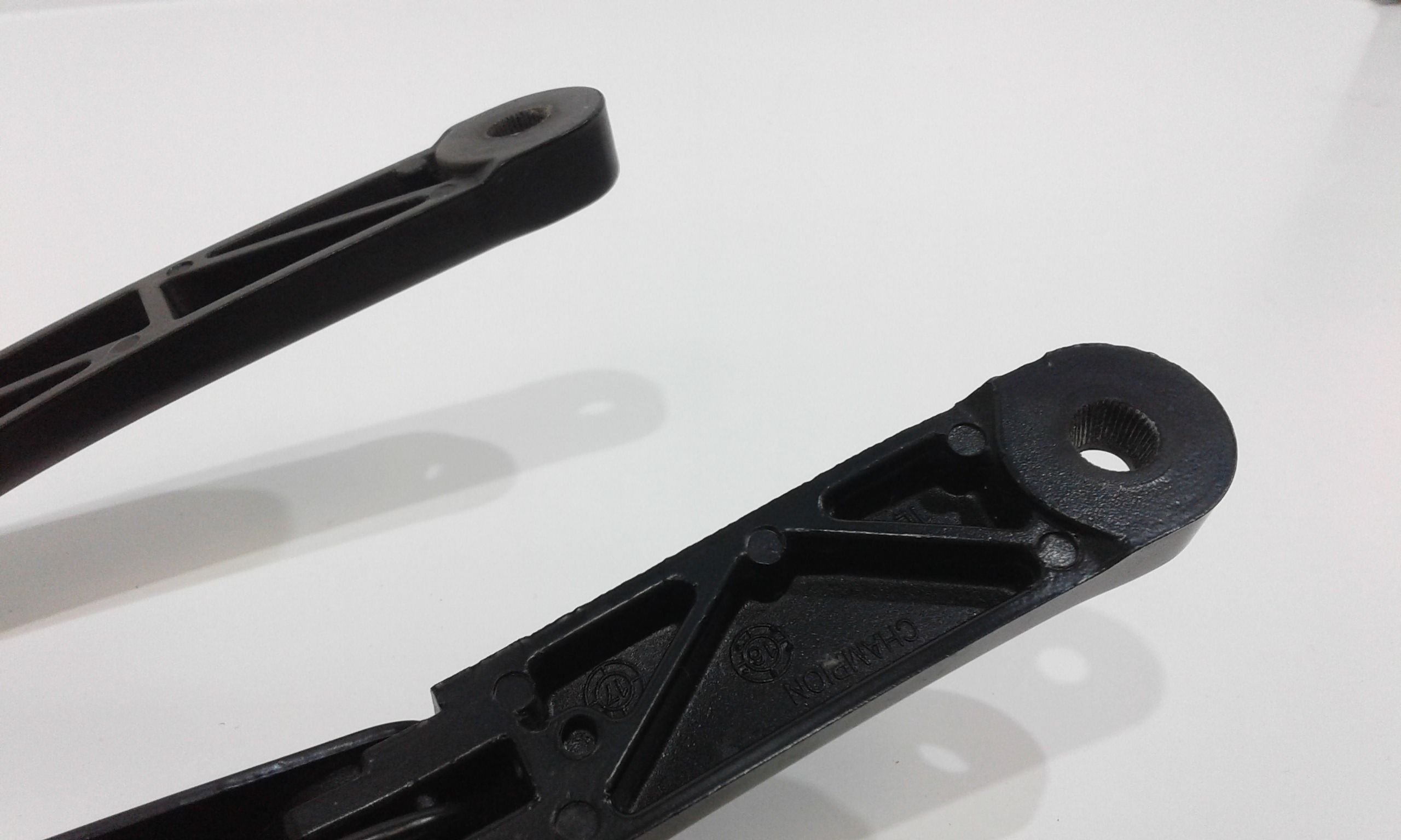 Bracci Tergi ant. VOLKSWAGEN Golf 7 Berlina