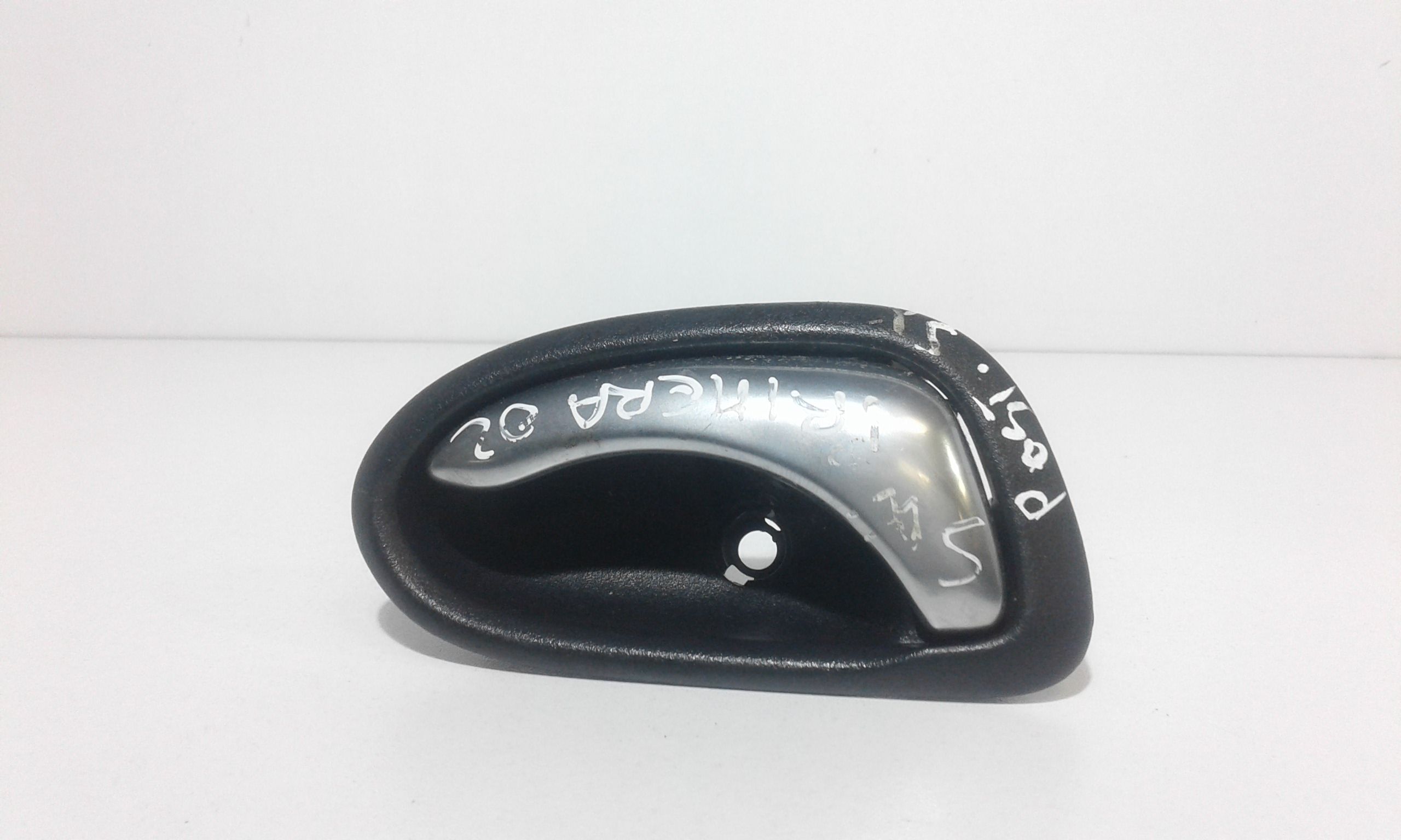 Maniglia interna Posteriore Sinistra NISSAN Primera S. Wagon 2 Serie