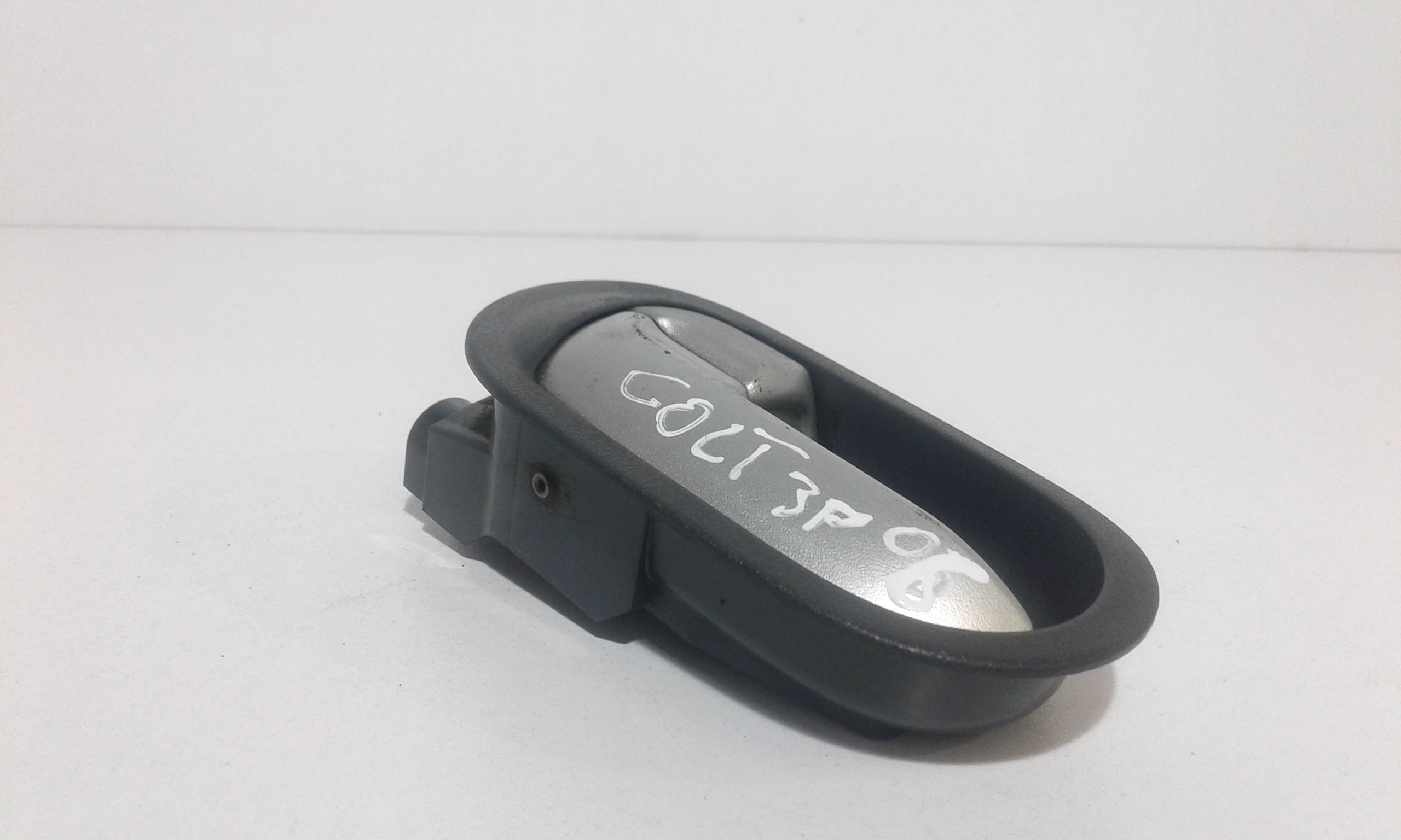 Maniglia interna anteriore Sinistra MITSUBISHI Colt Serie 3P