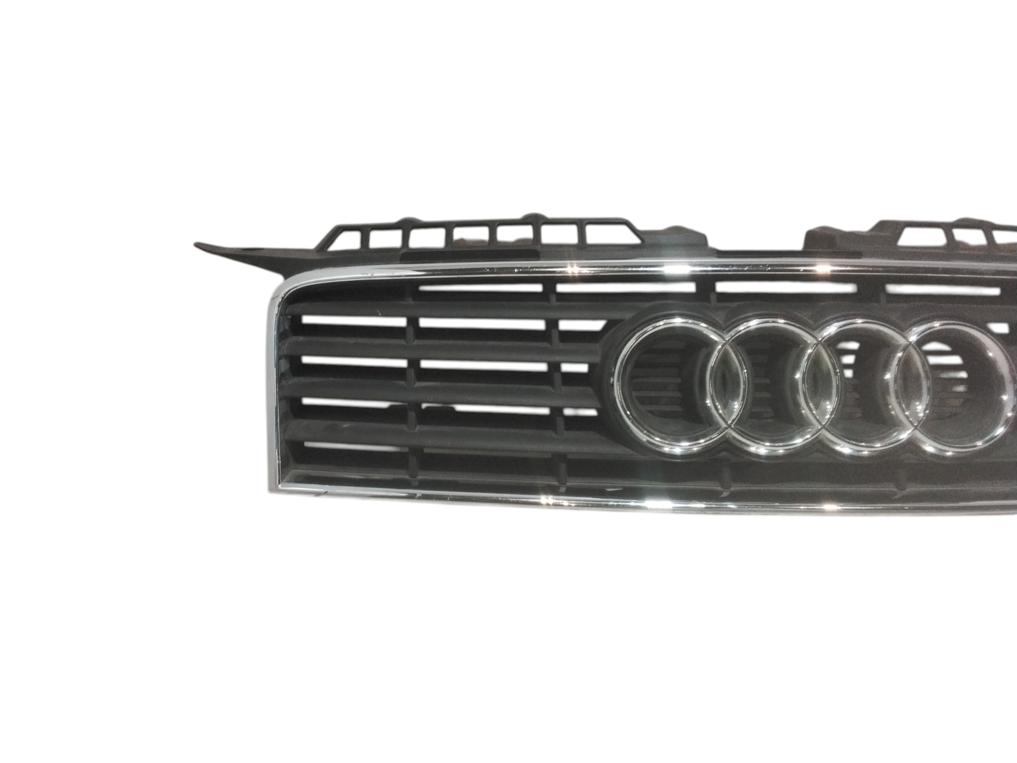 Mascherina anteriore per Audi A3 Serie (8p1) (03>05) (2003 - 2005)