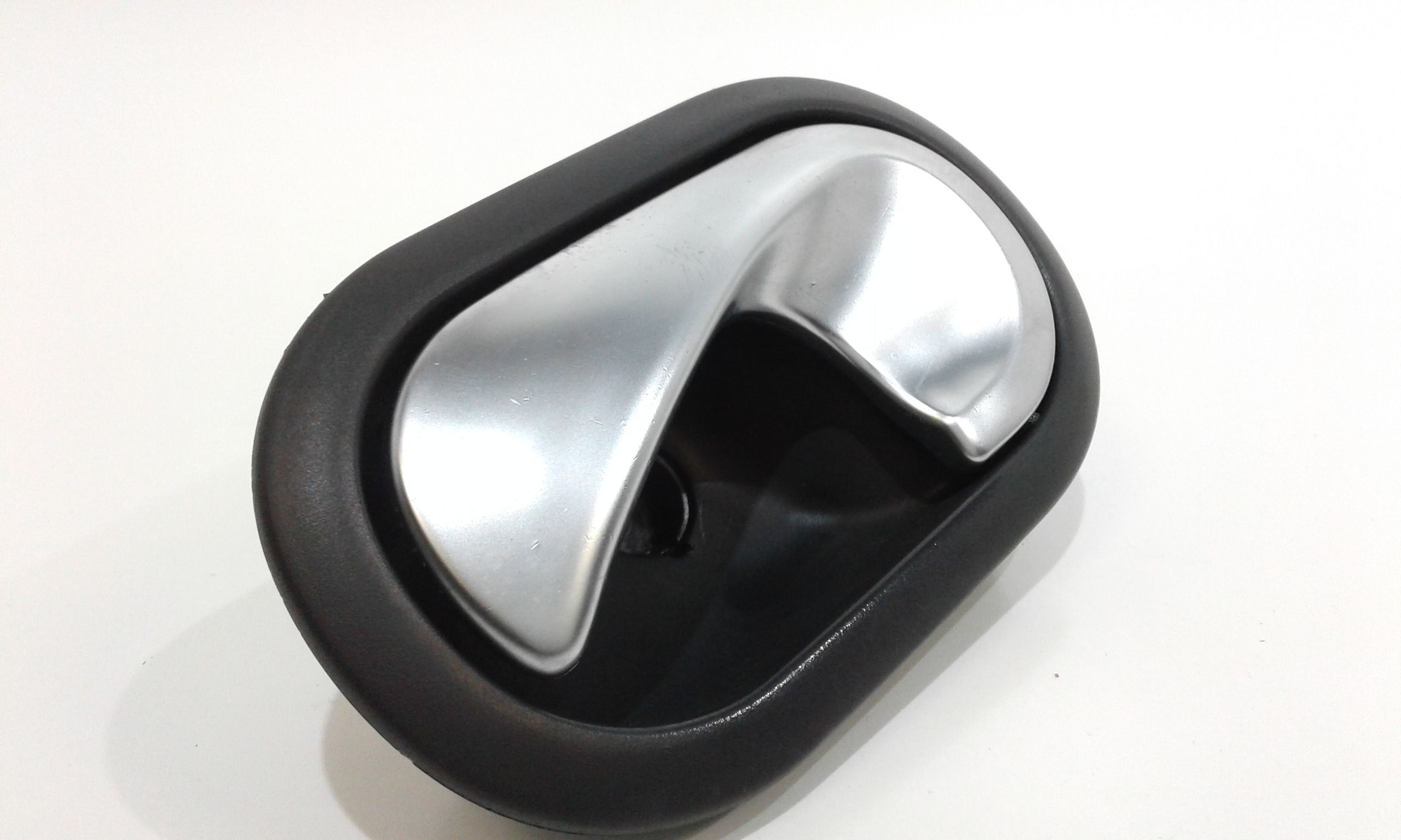 Maniglia interna anteriore Sinistra RENAULT Clio Serie