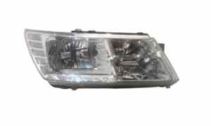 Faro anteriore Destro Passeggero per Fiat Freemont 1 Serie (2011 - In produzione)