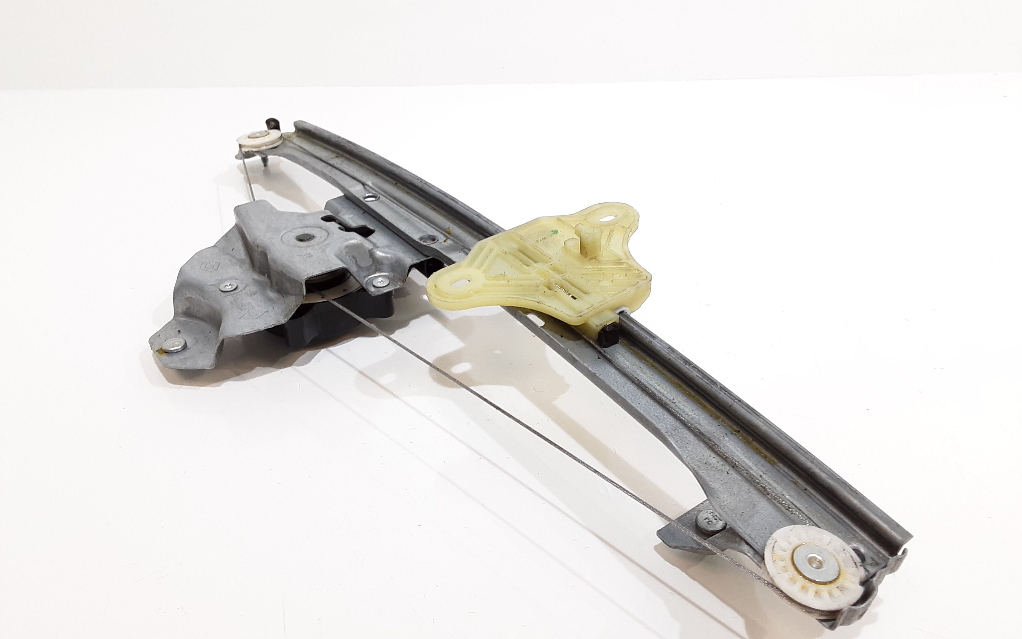 Cremagliera anteriore sinistra Guida RENAULT Clio Serie IV (12>19)