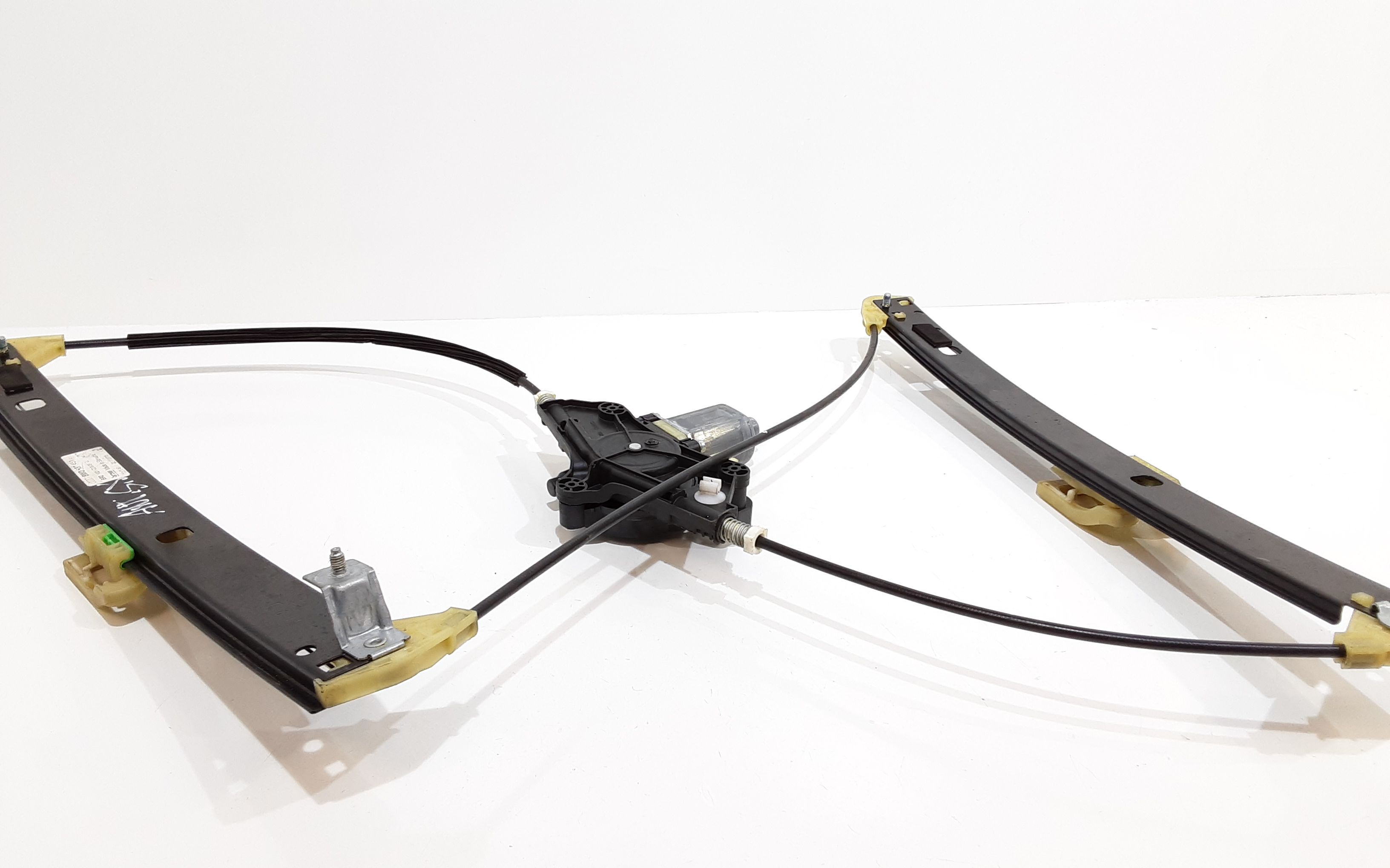 Cremagliera anteriore sinistra Guida AUDI A4 Avant (8W5)