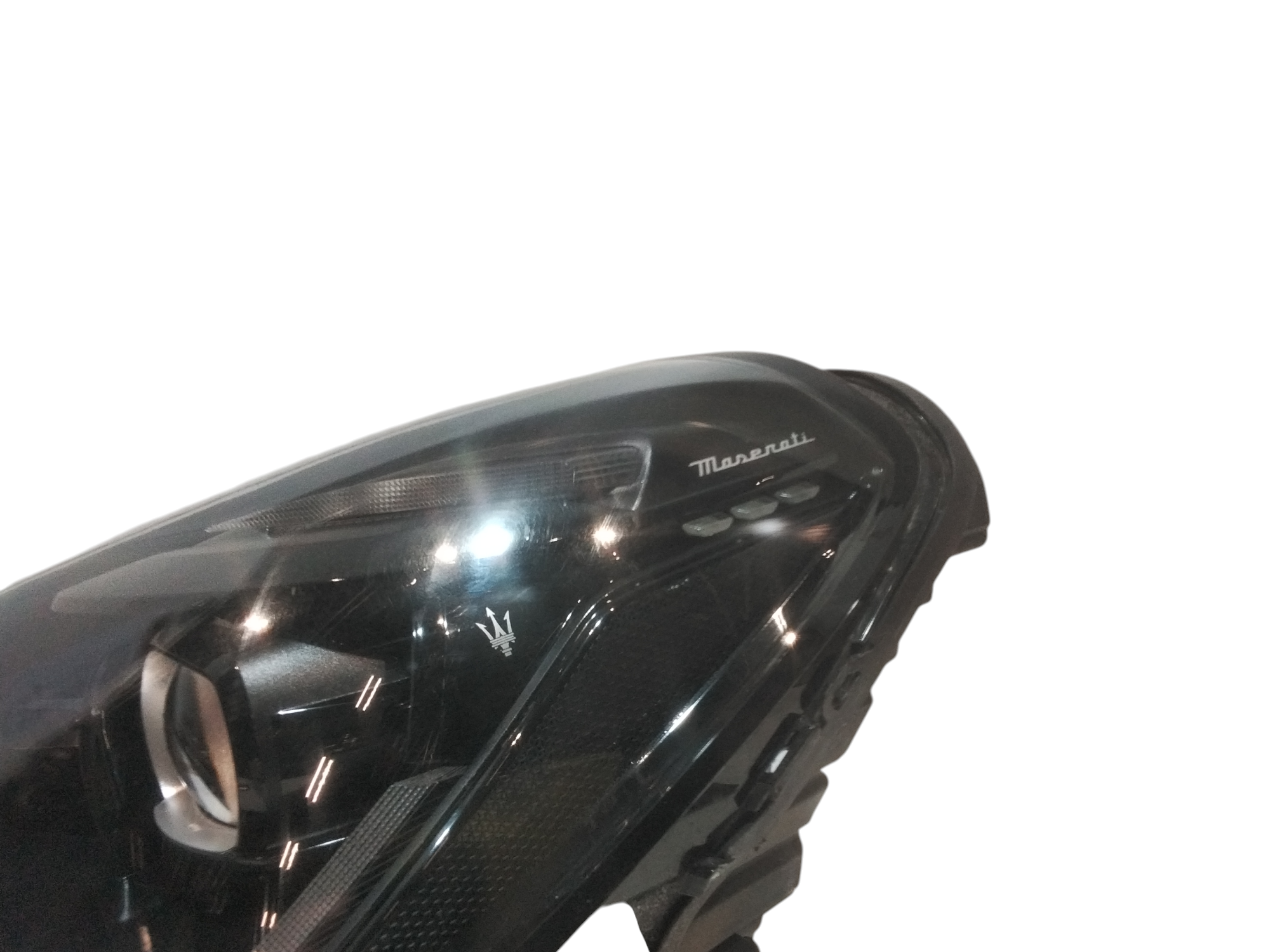 Faro anteriore SX allo Xeno per Maserati Grecale (2022 - )