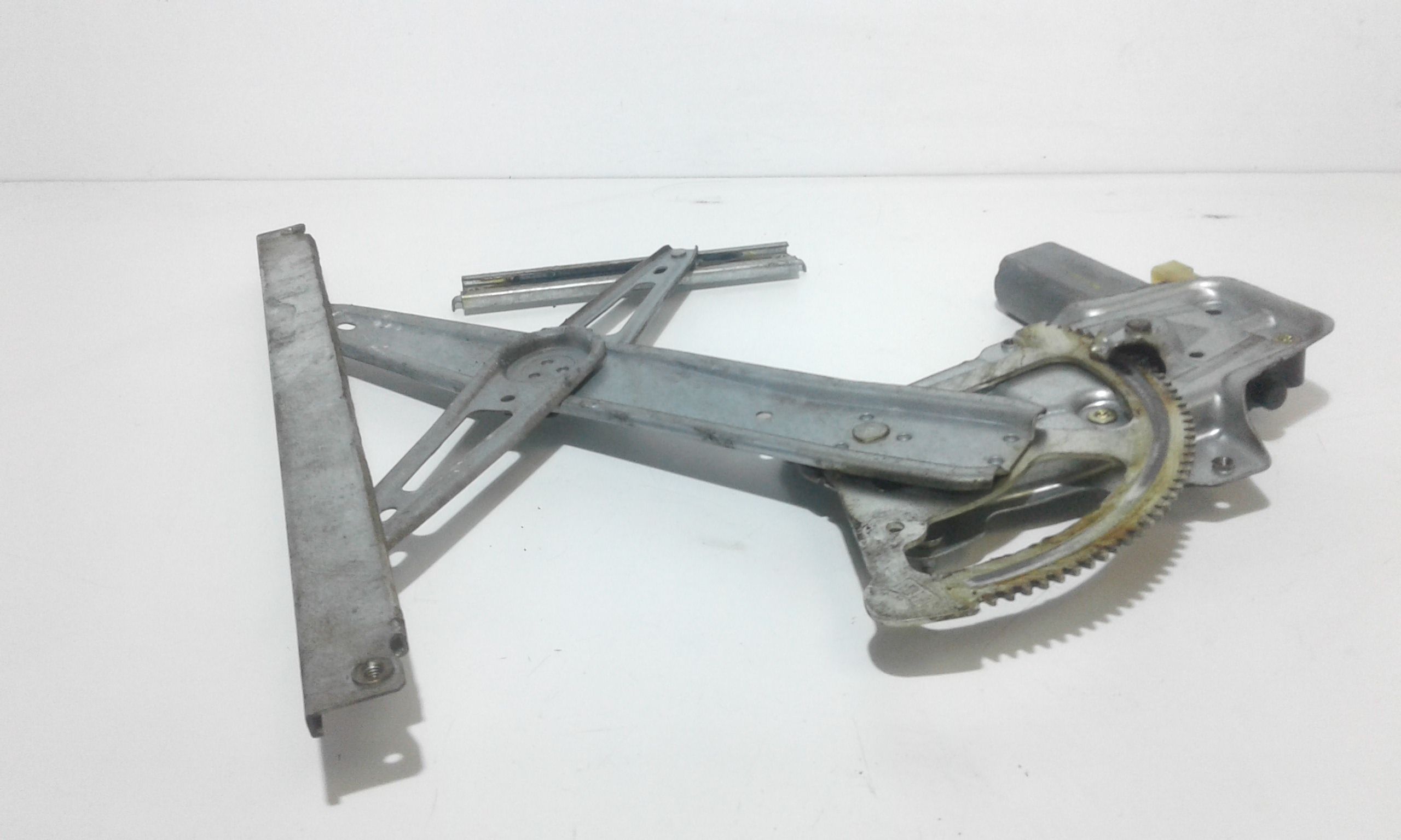 Cremagliera anteriore destra passeggero TOYOTA Yaris 1 Serie