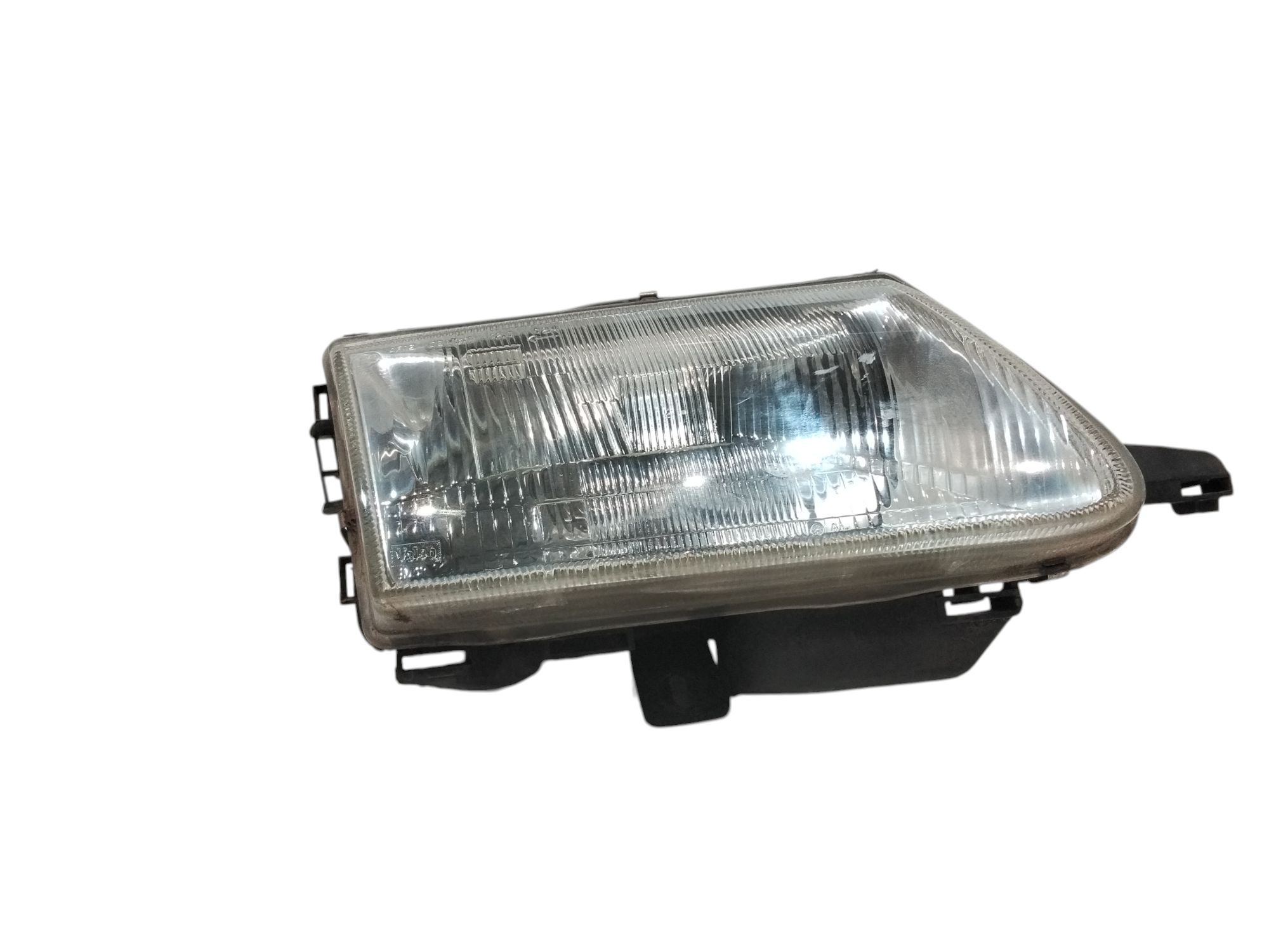 Faro anteriore Destro Passeggero per Citroen Saxo I Serie (1996 - 1999)