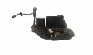 Serratura Anteriore Sinistra per Kia Carens 1 Serie (2002 - 2006)