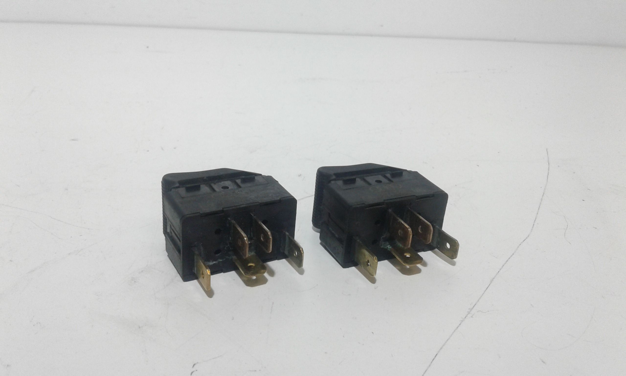 Pulsantiera Anteriore Sinistra Guida AUDI A4 Berlina (8E)  Serie