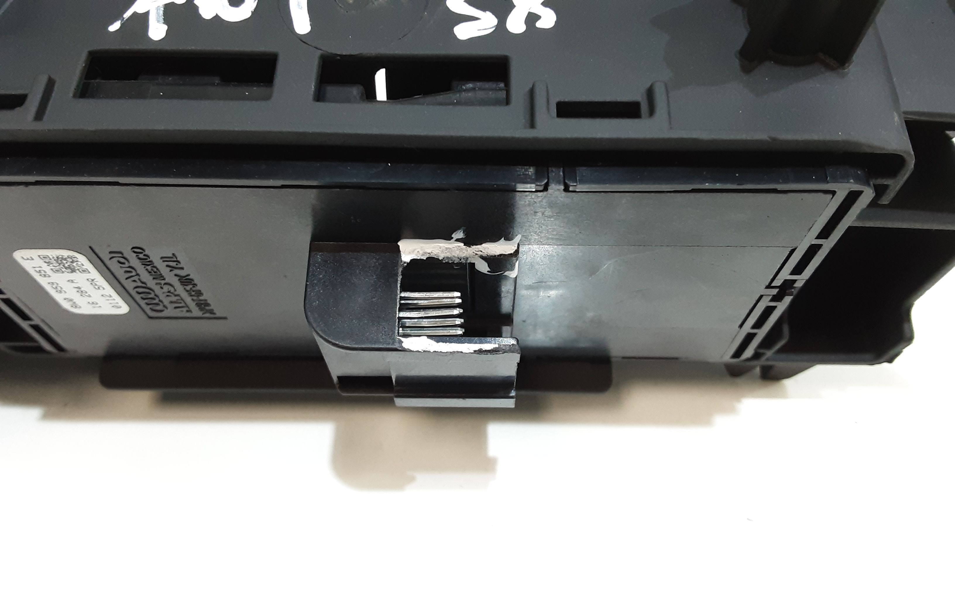 Pulsantiera Anteriore Sinistra Guida AUDI A4 Avant (8W5)