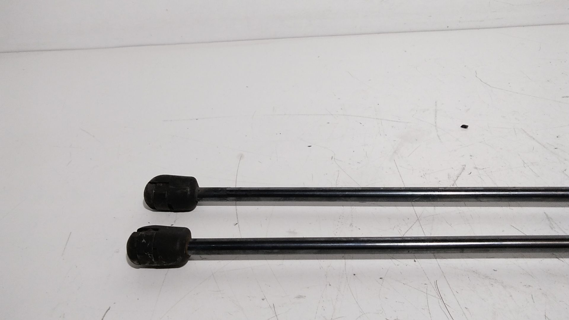 Pistoncini cofano Post. TOYOTA IQ 1 Serie