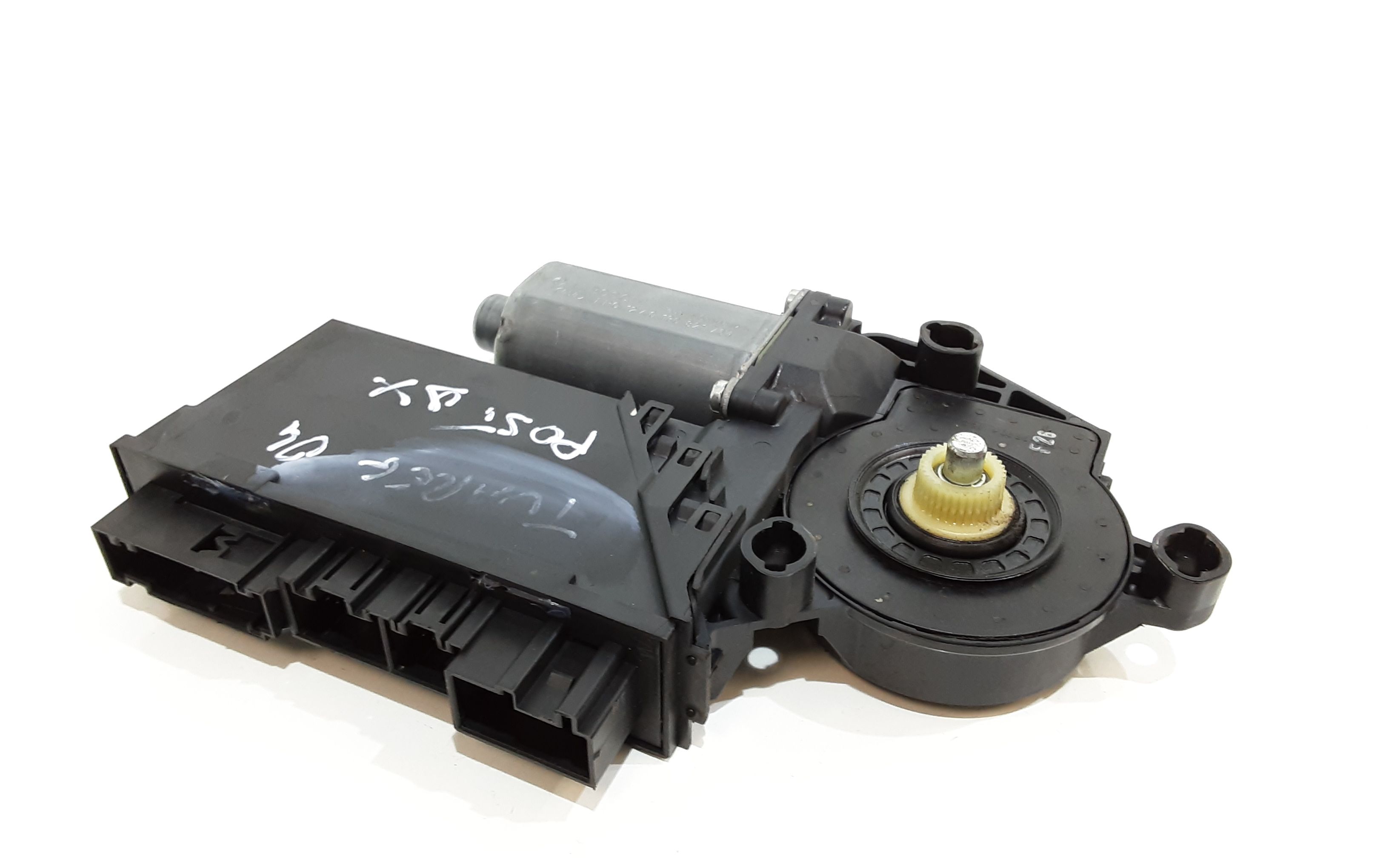 Motorino Alzavetro posteriore destra VOLKSWAGEN Touareg 1 Serie