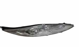 Faro anteriore Destro Passeggero per Ford Fiesta 6 Serie (2008 - 2017)