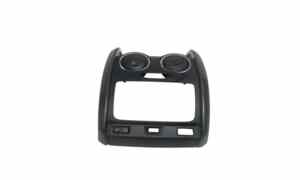 Modanatura Centrale Cruscotto per Dacia Duster 1 Serie (2010 - In produzione)