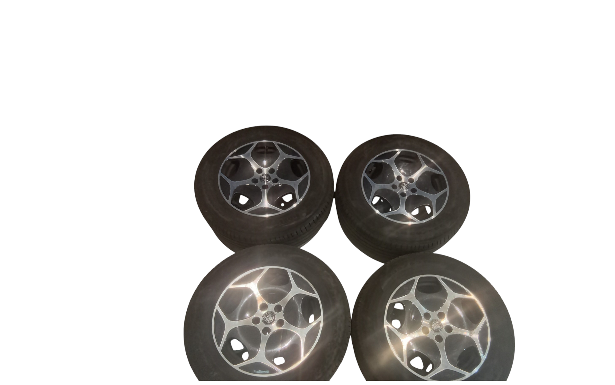 4 Cerchi in lega per Alfa Romeo Stelvio Serie (949_) (16>) (2016 - In produzione)