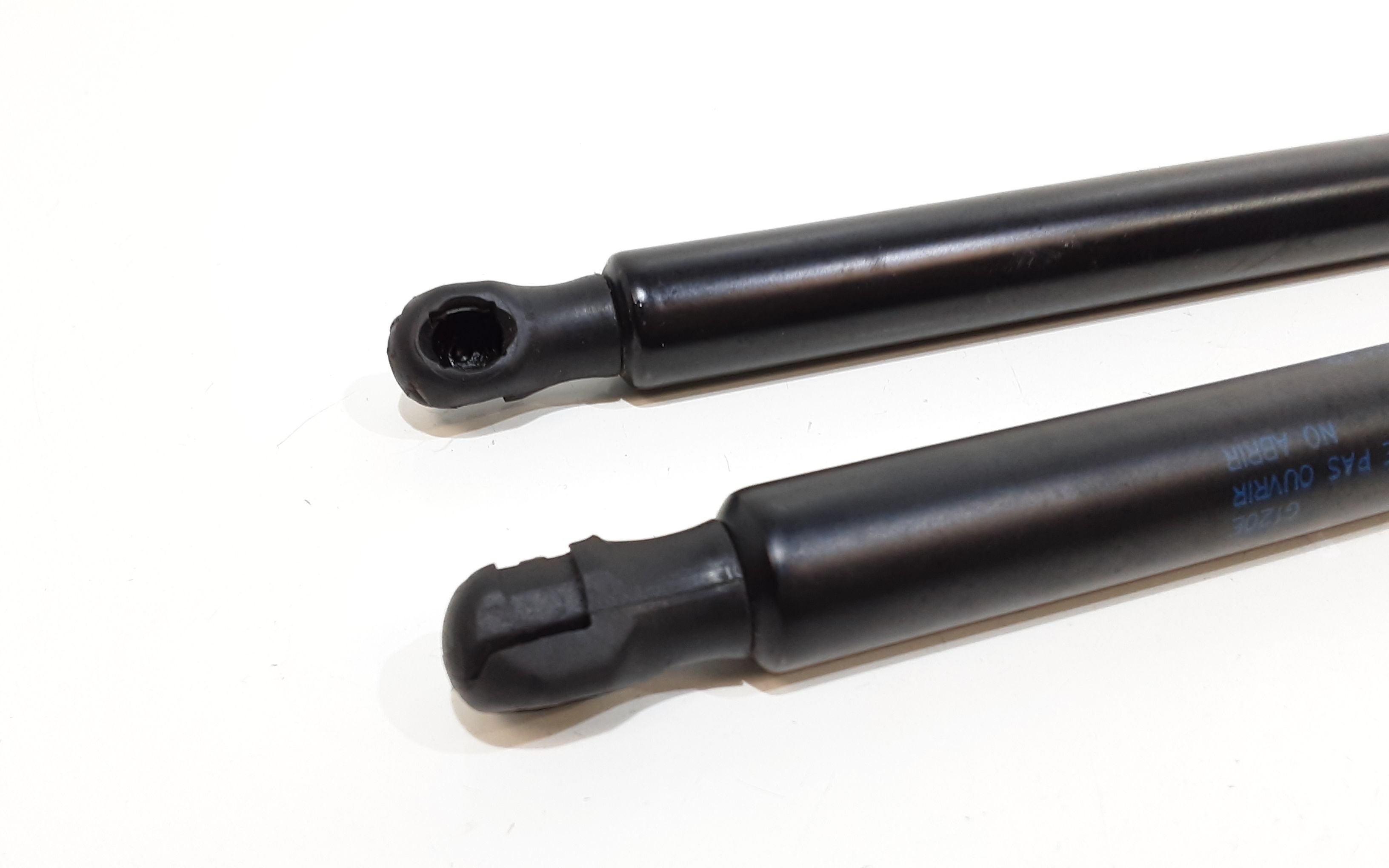 Pistoncini cofano Post. FORD Kuga Serie (16>)