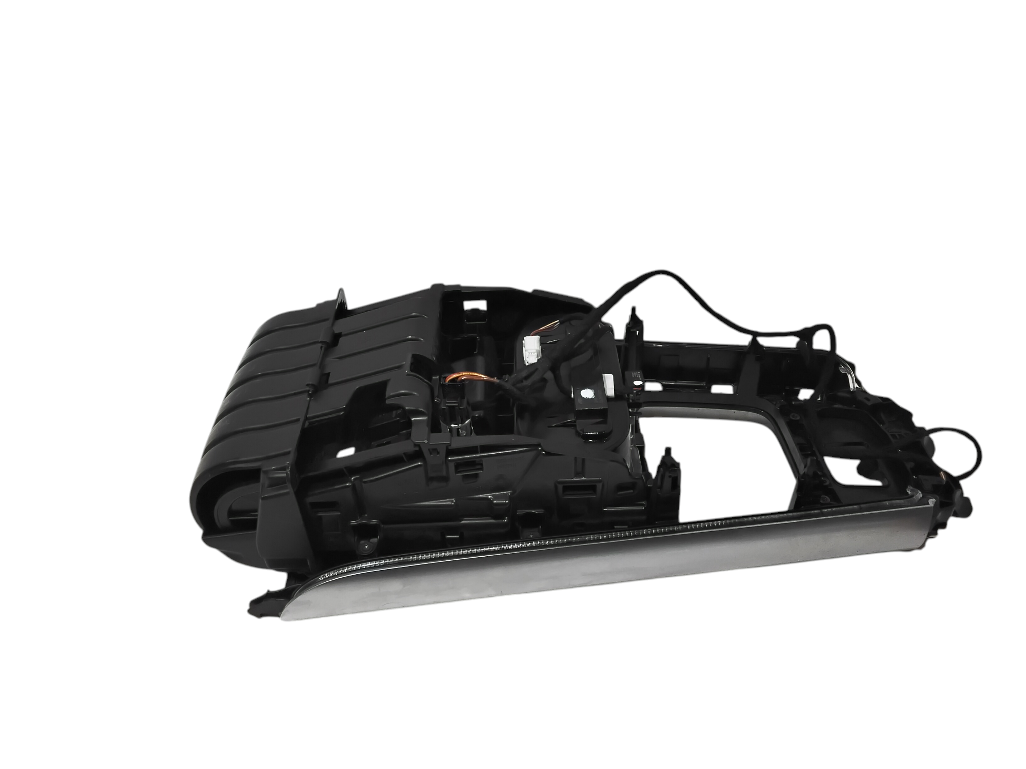 Tunnel centrale per Mercedes GLA (2020 - )