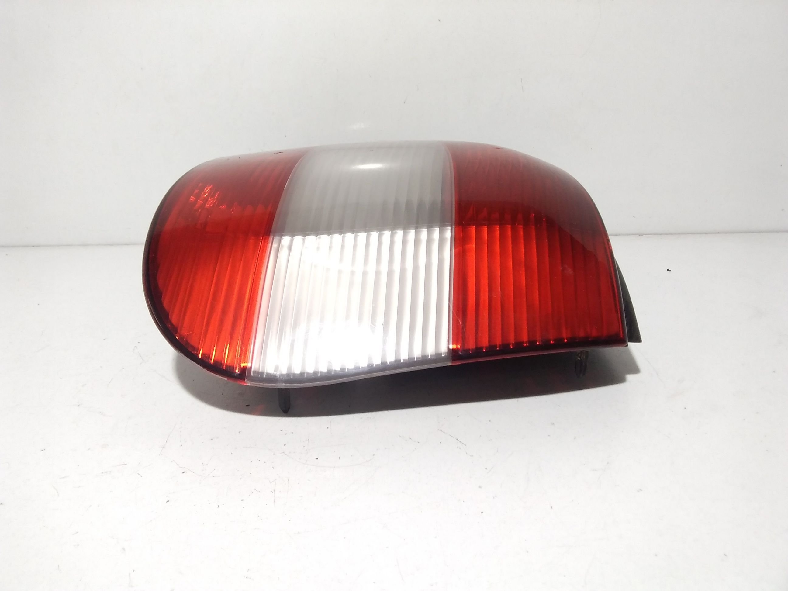 Stop fanale posteriore Destro Passeggero RENAULT Scenic Serie (99>03)