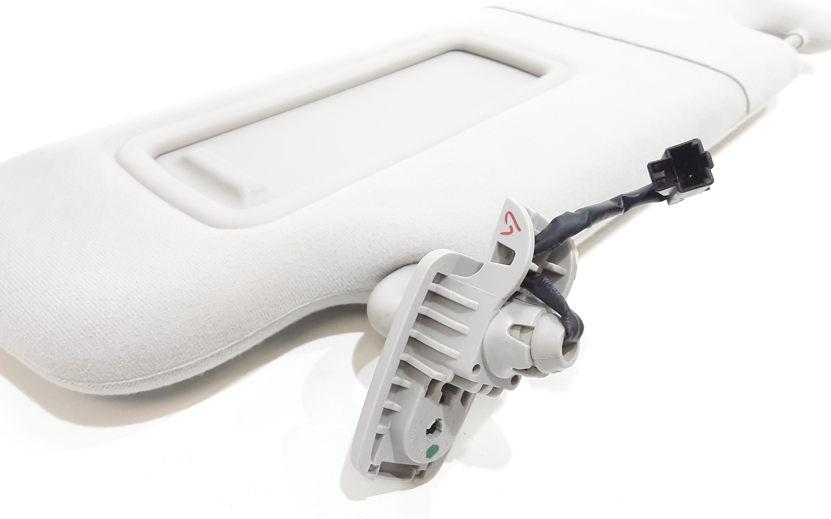 Parasole aletta Lato Passeggero MASERATI Levante Serie (16>)