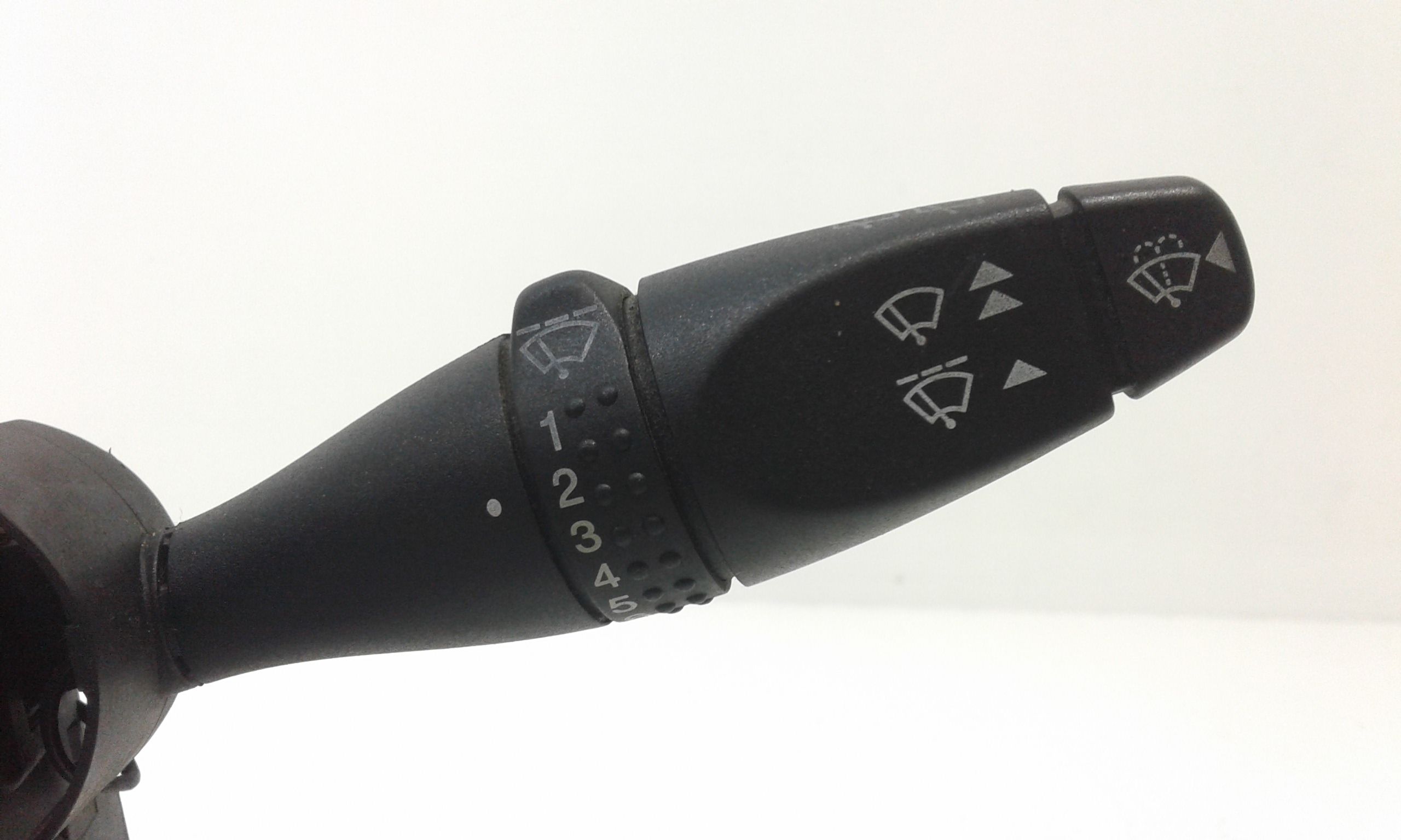 Devioluci FORD Focus Berlina 2 Serie