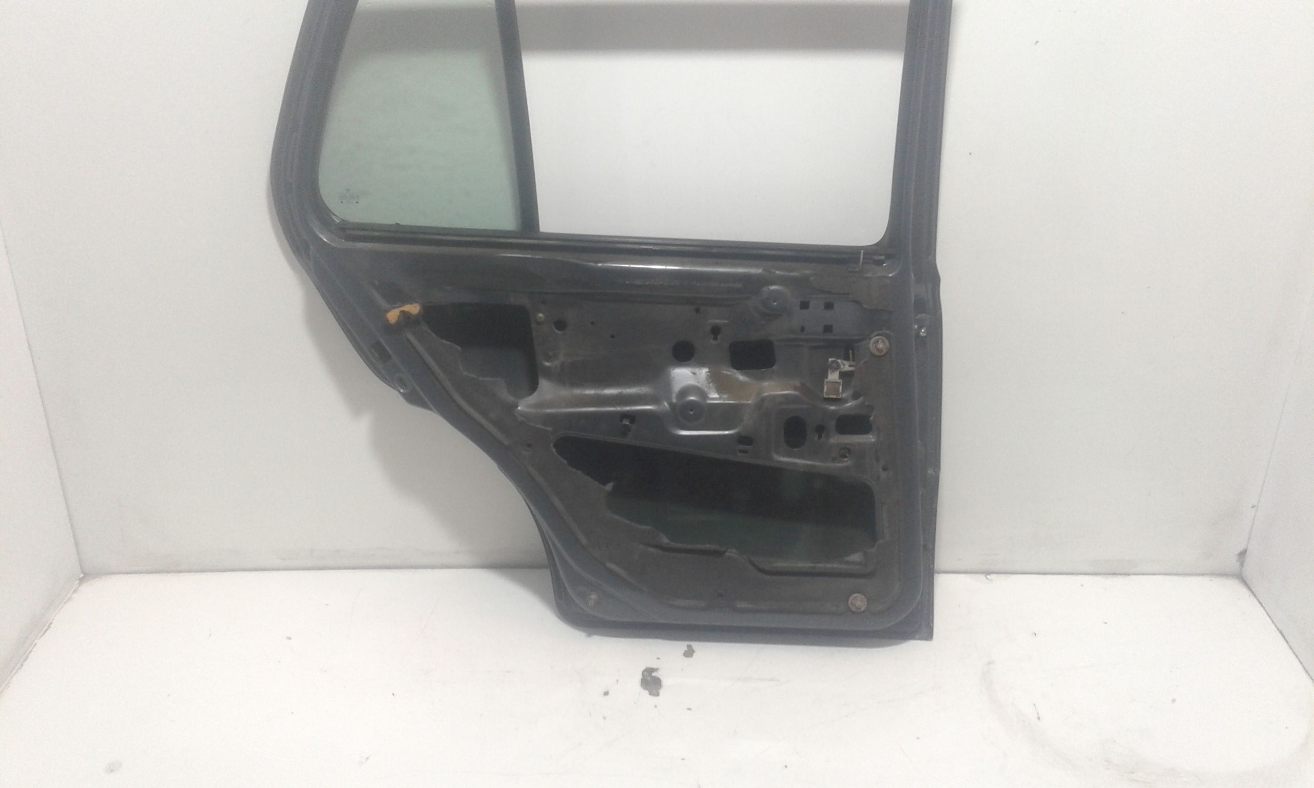 Portiera Posteriore Sinistra VOLKSWAGEN Golf 3 Variant (91>97)