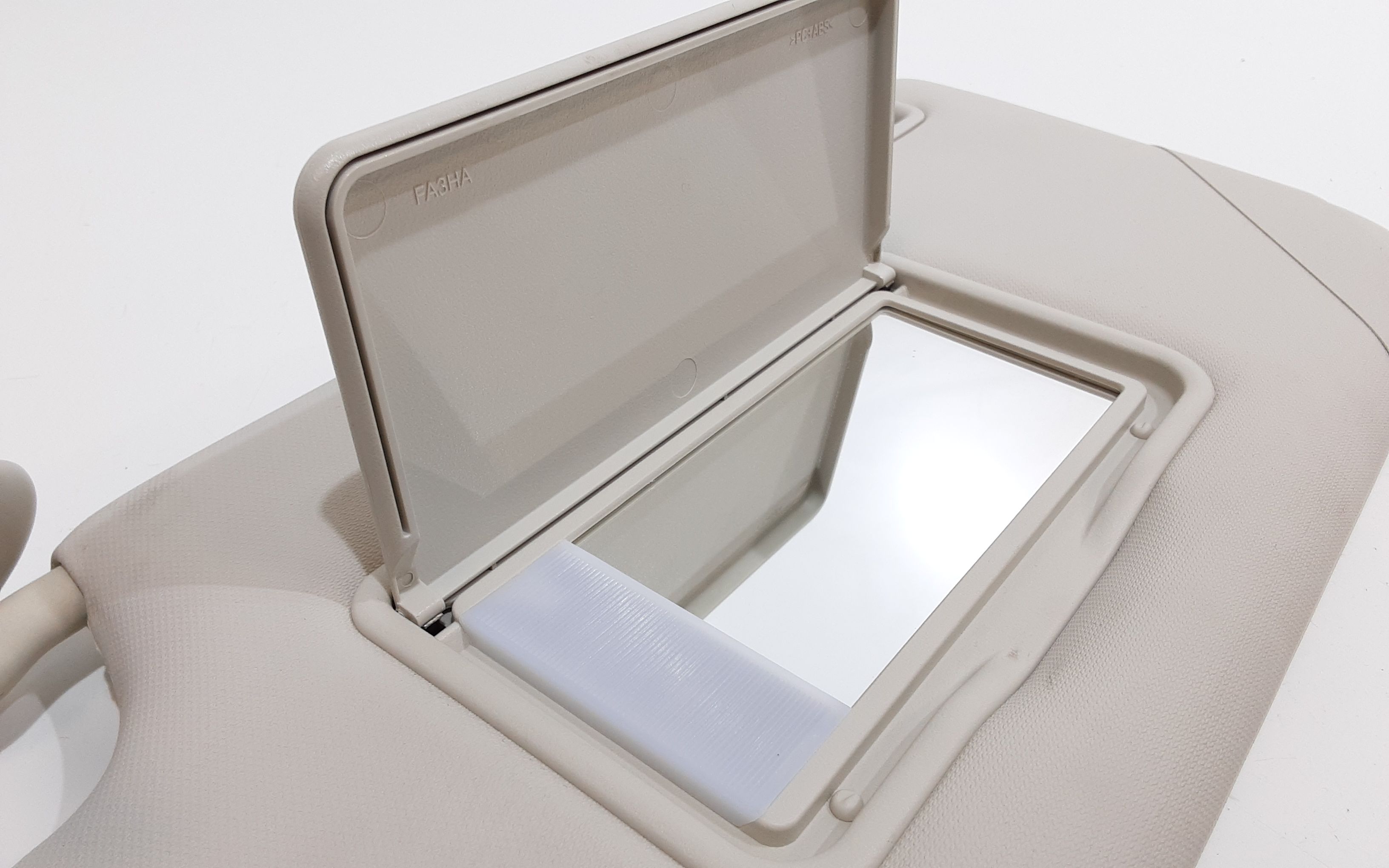 Parasole aletta anteriore Lato Guida FORD Kuga Serie (16>)