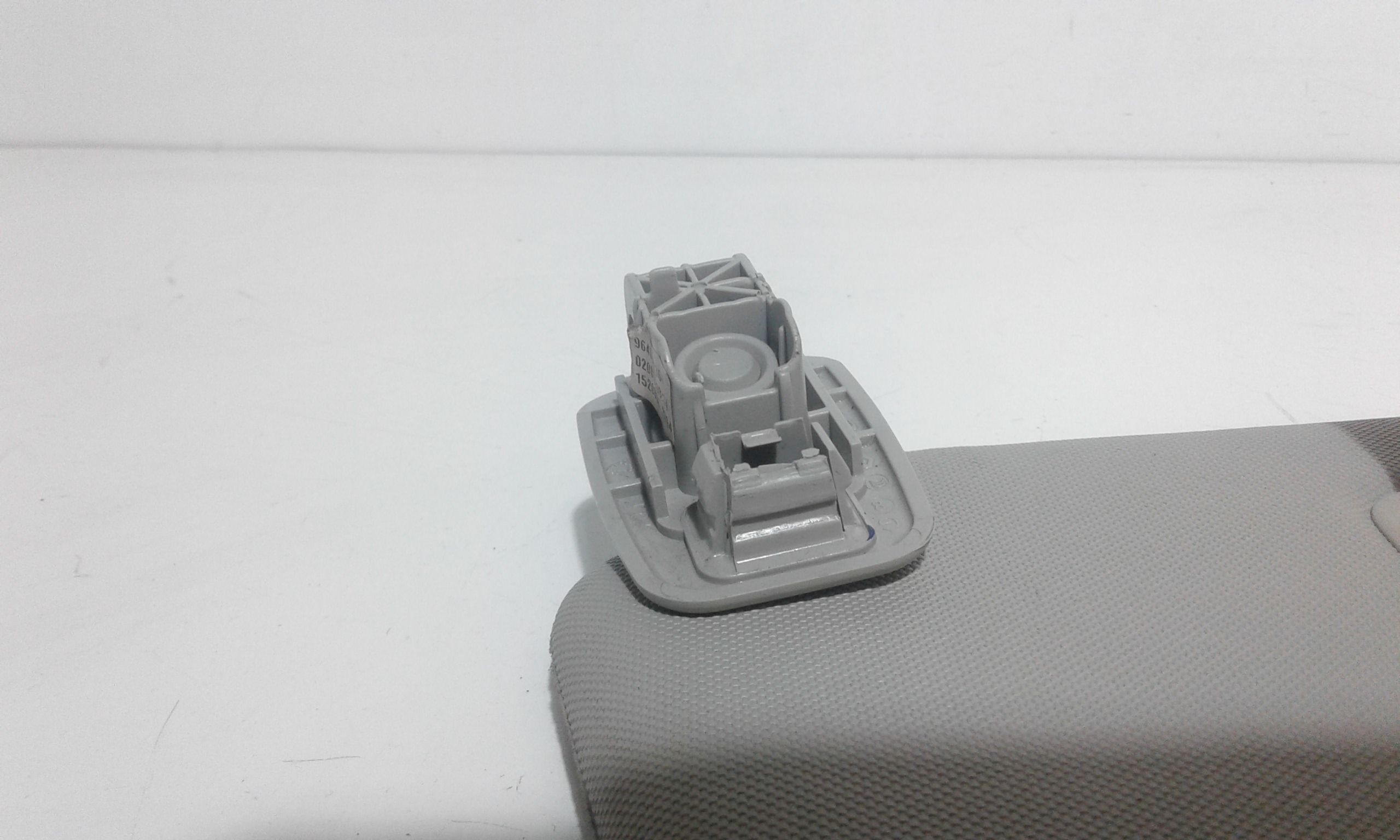 Parasole aletta anteriore Lato Guida RENAULT Clio Serie IV (12>19)