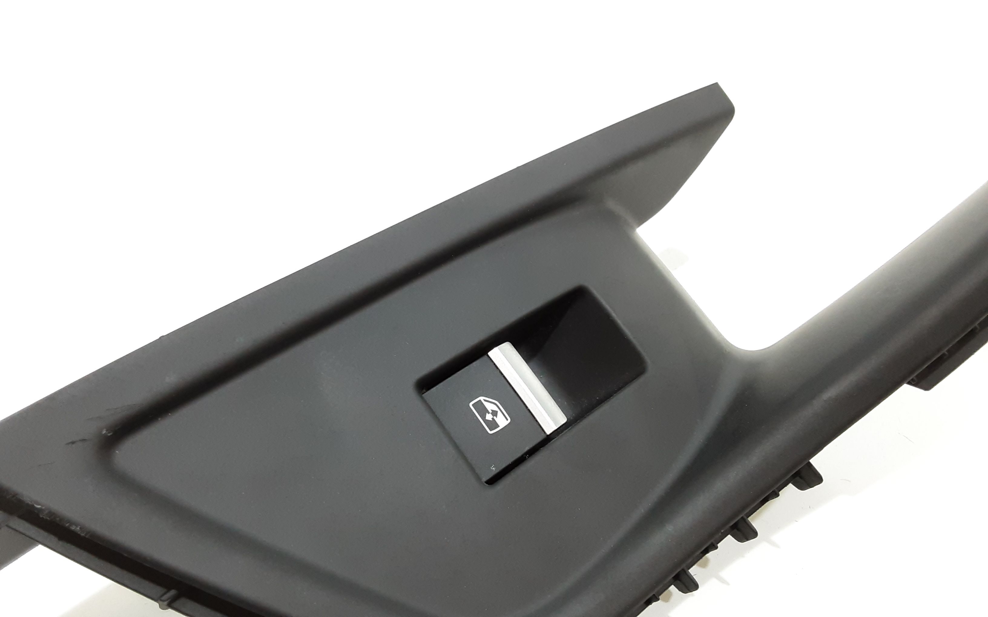 Pulsantiera Anteriore Destra Passeggero AUDI A4 Avant (8W5)