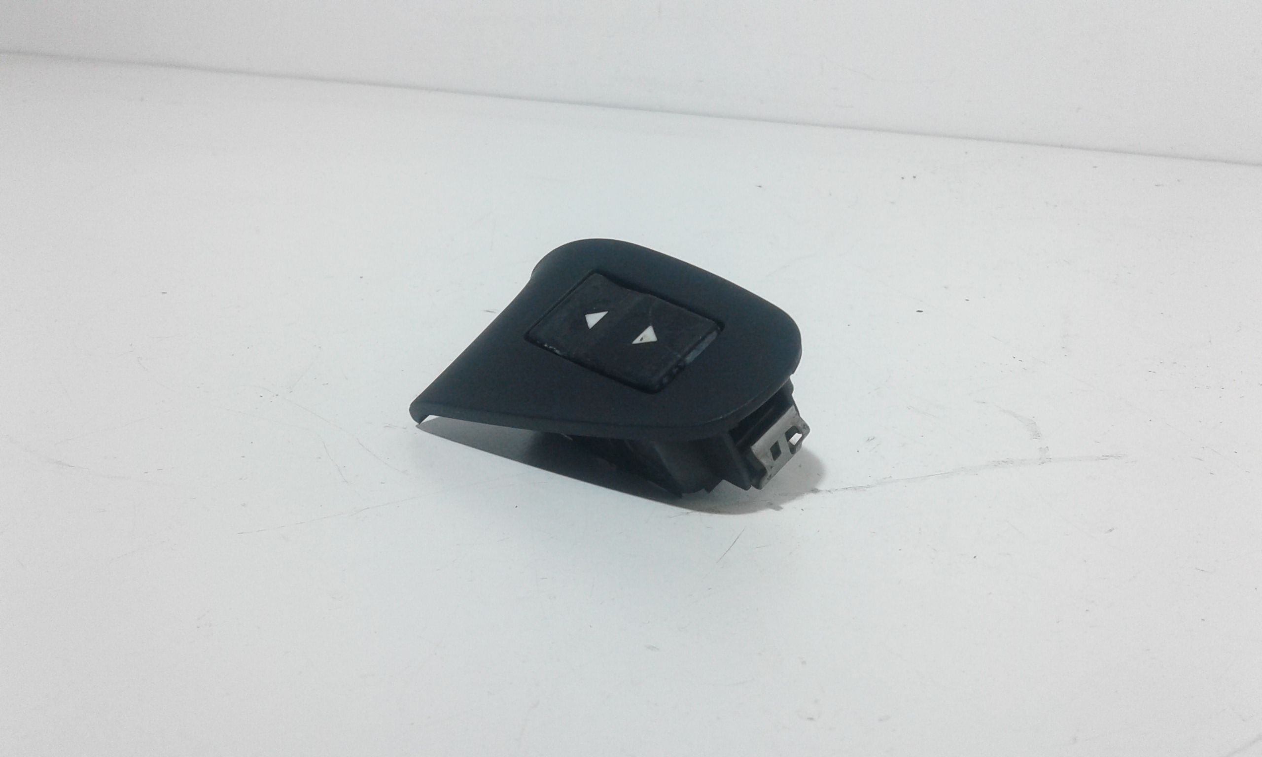 Pulsantiera Anteriore Destra Passeggero FIAT Stilo Berlina 3P