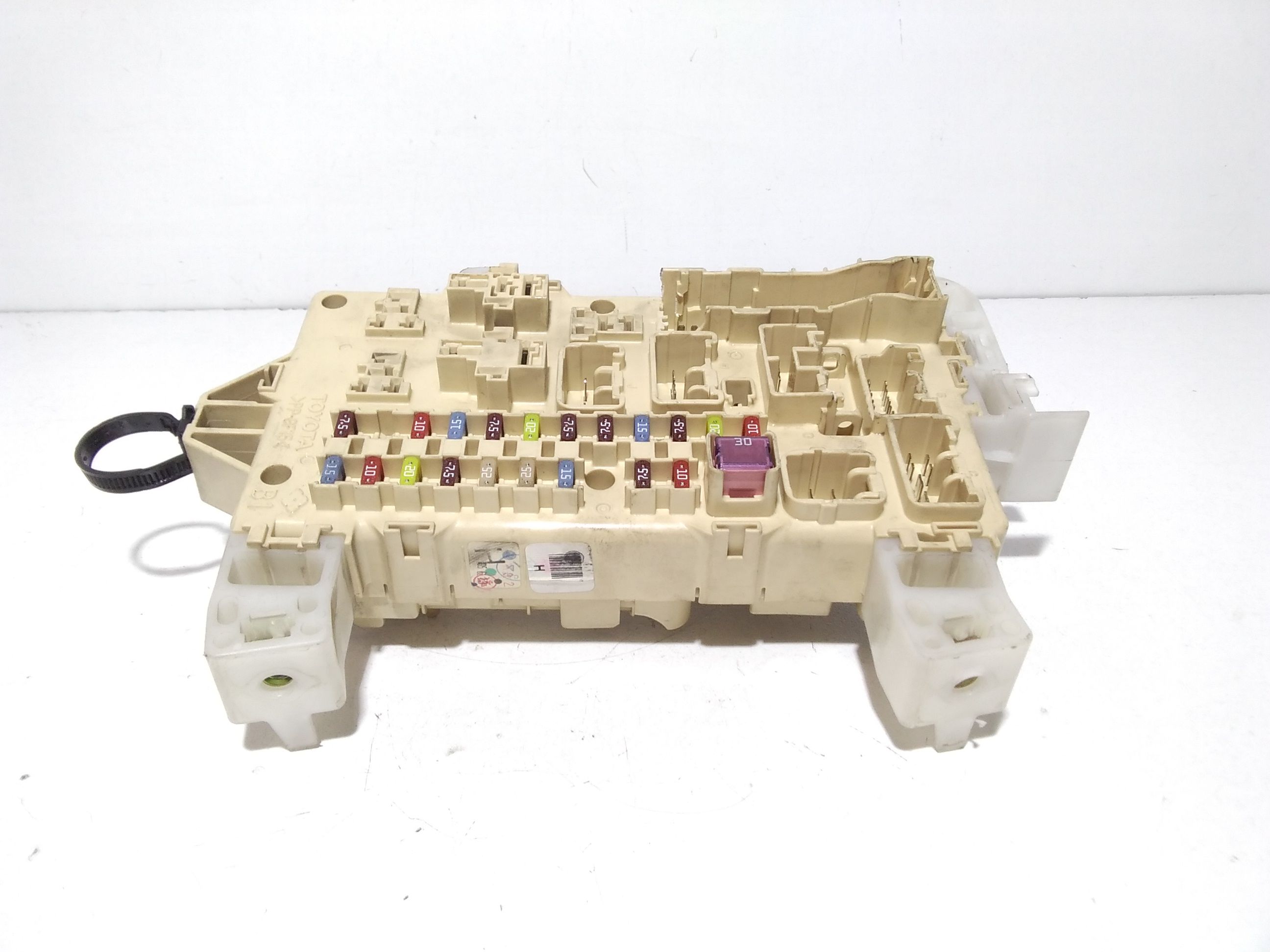 Centralina Porta Fusibili TOYOTA Corolla Verso 2 Serie