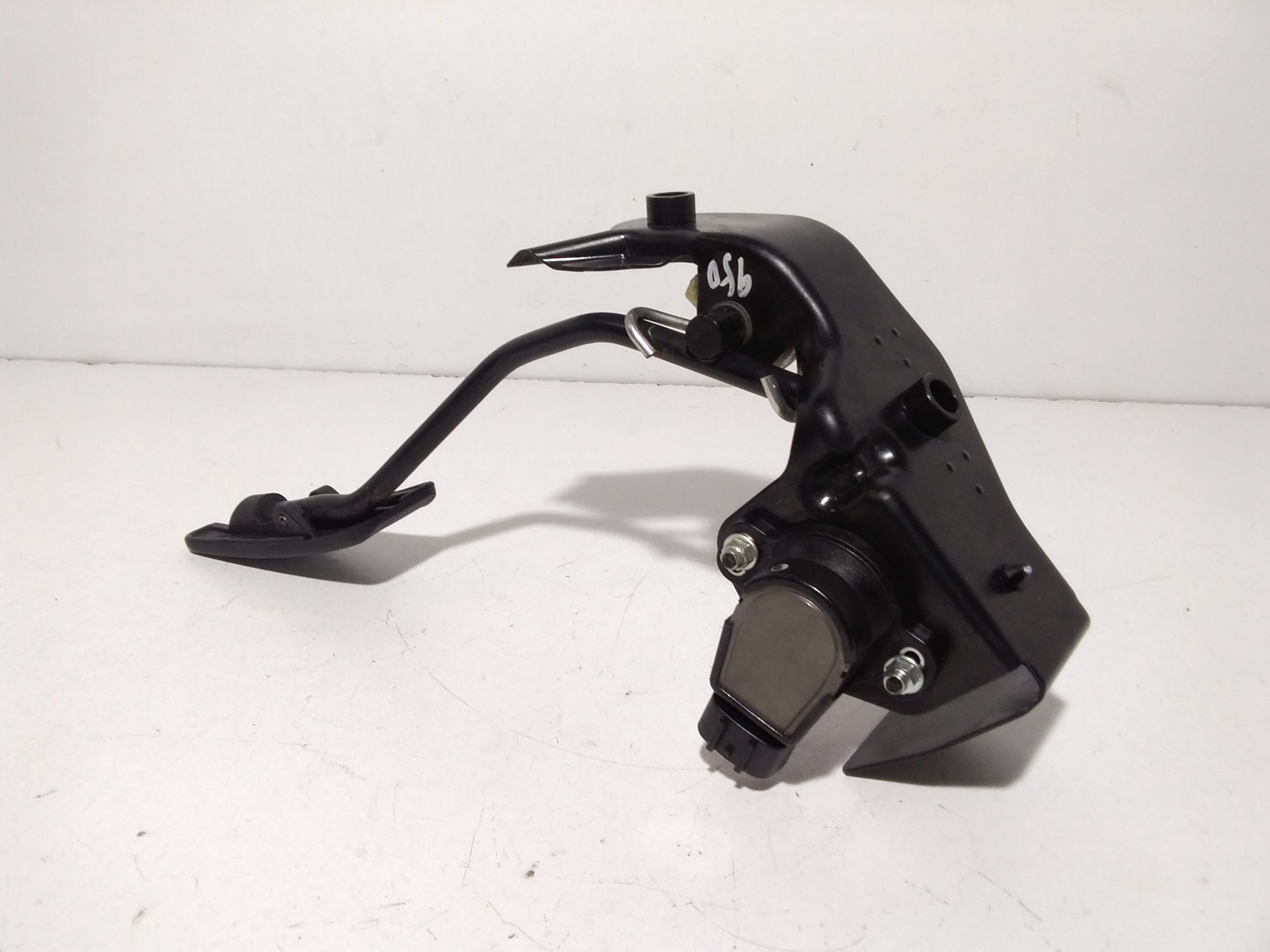 Pedale acceleratore TOYOTA Avensis S. Wagon 2 Serie