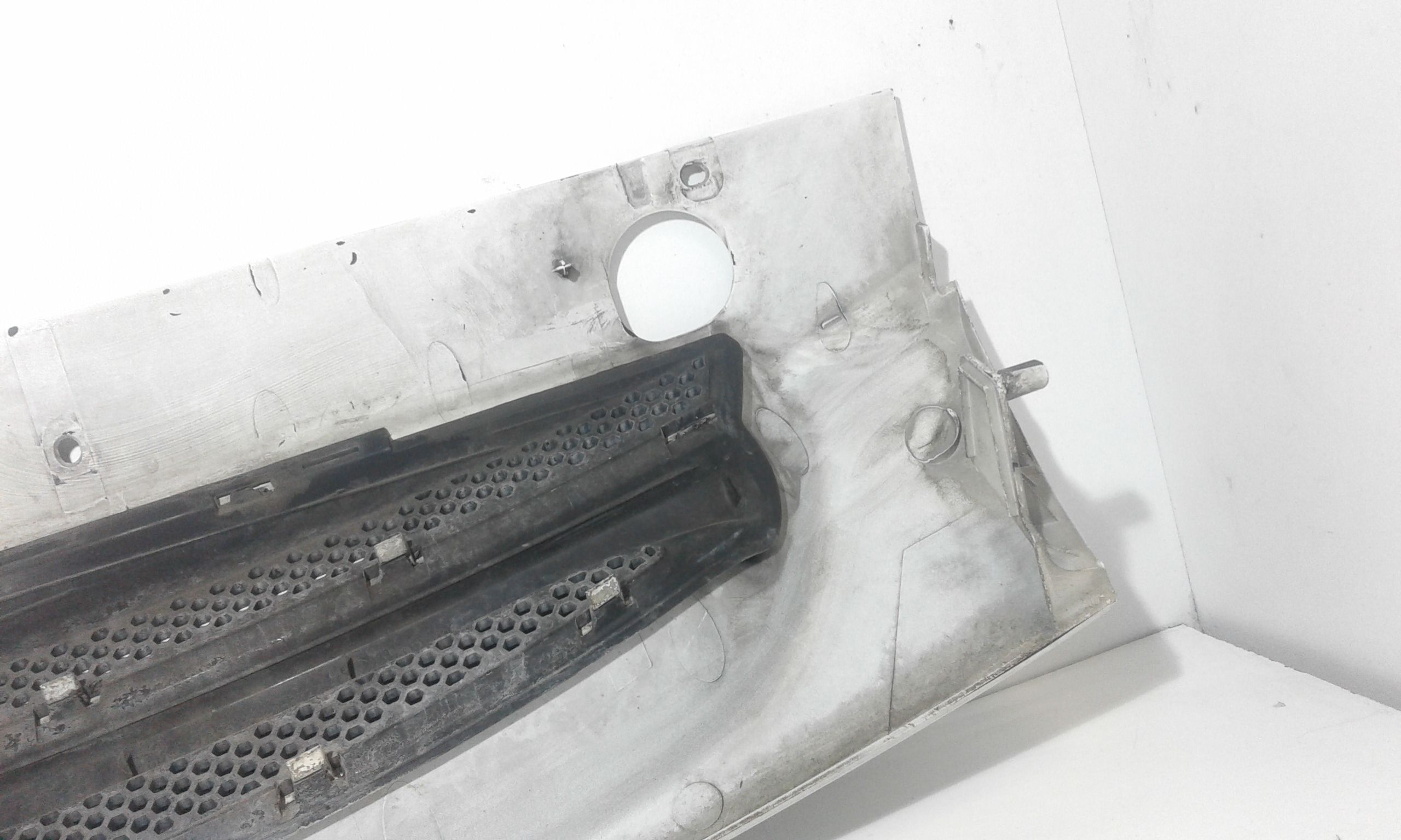 Griglia Anteriore PEUGEOT Partner 2 Serie