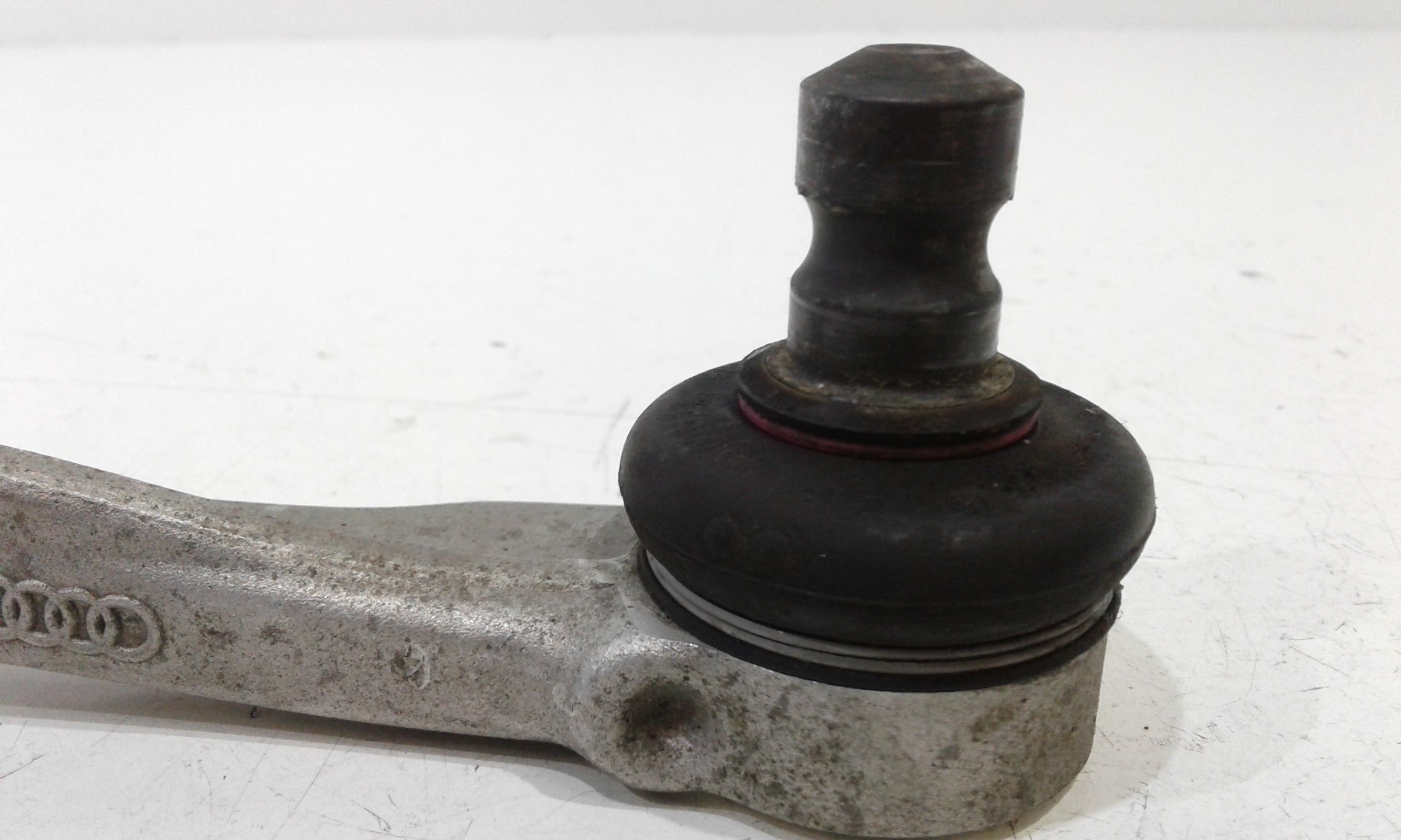 Braccio Oscillante anteriore destro AUDI A4 Avant (8W5)