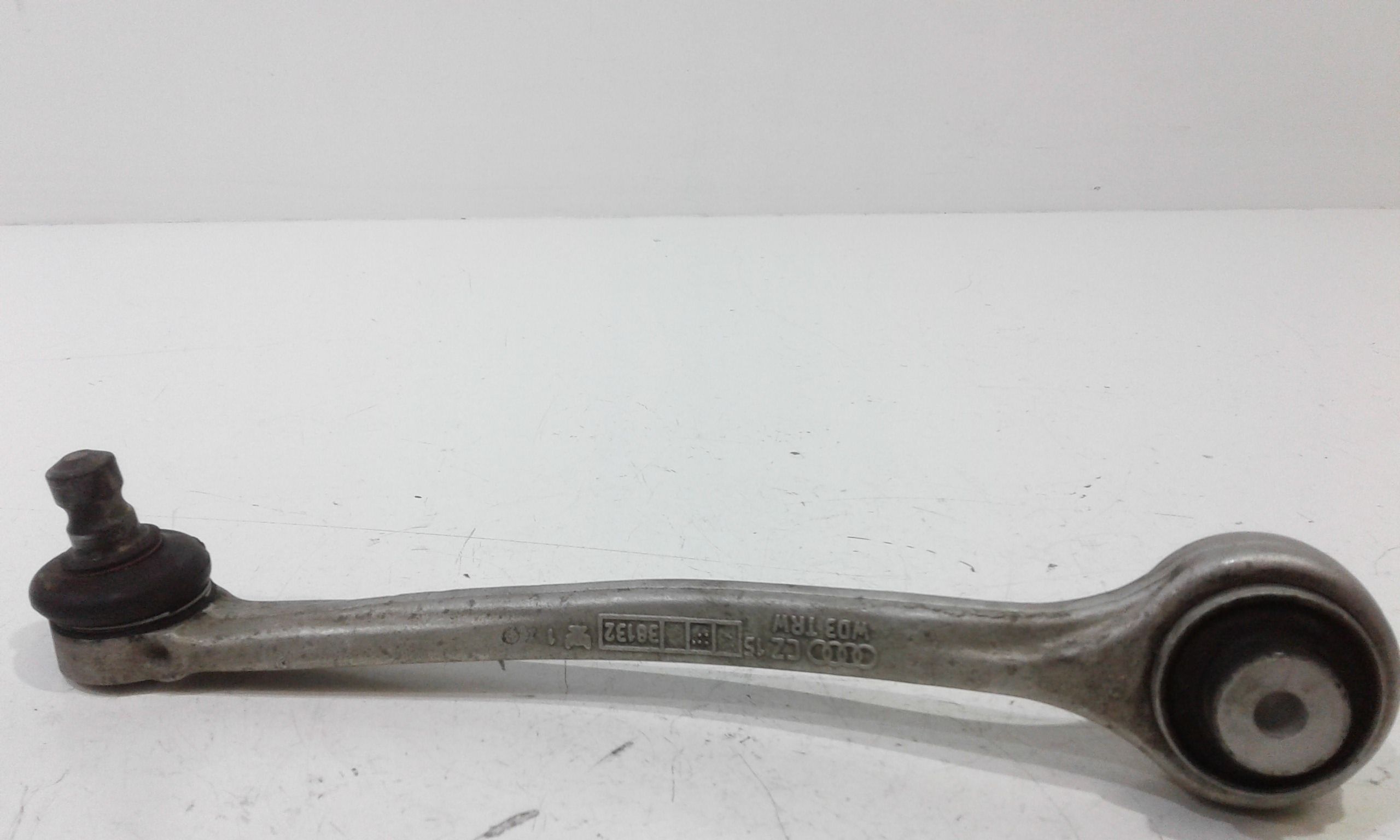 Braccio Oscillante anteriore destro AUDI A4 Avant (8W5)