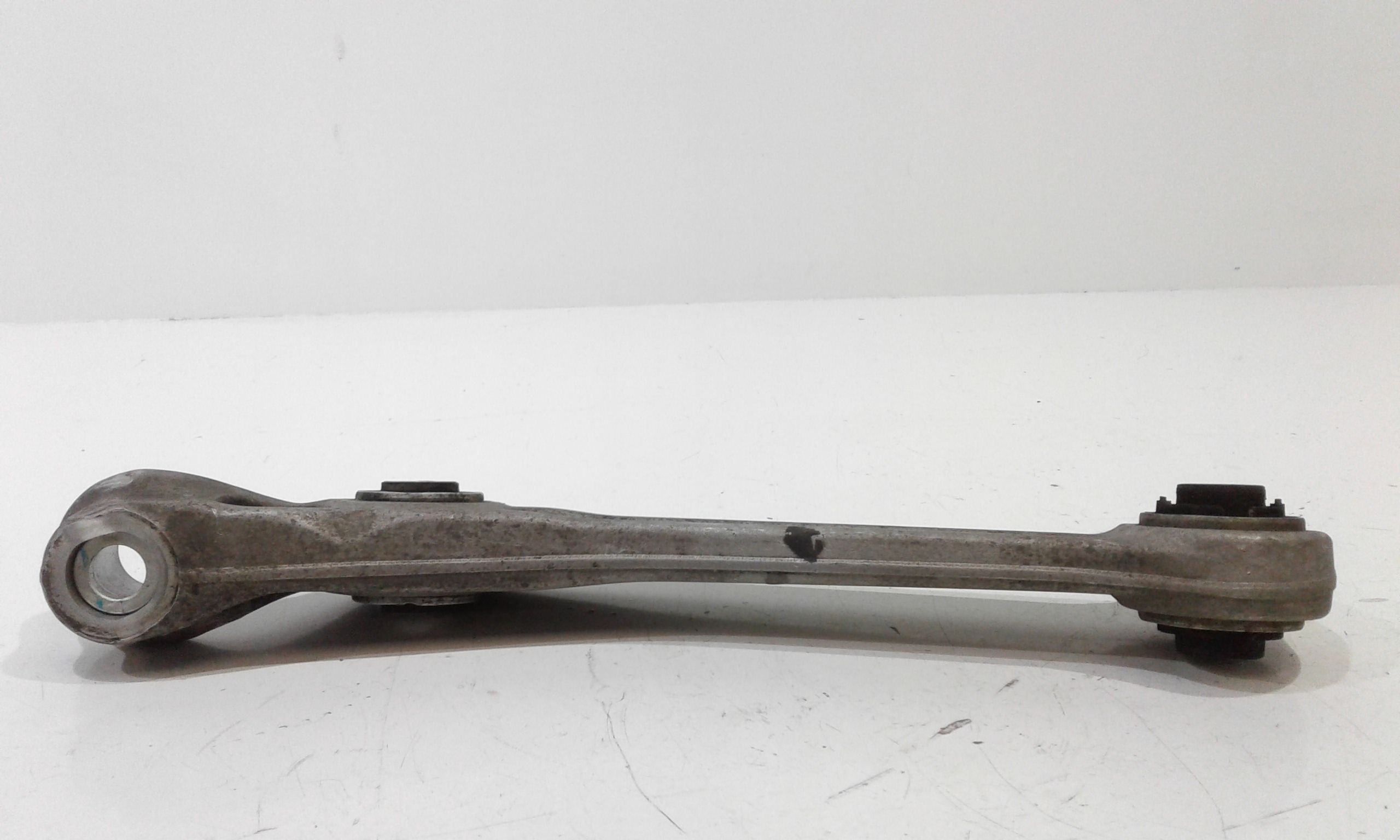 Braccio Oscillante anteriore destro AUDI A4 Avant (8W5)