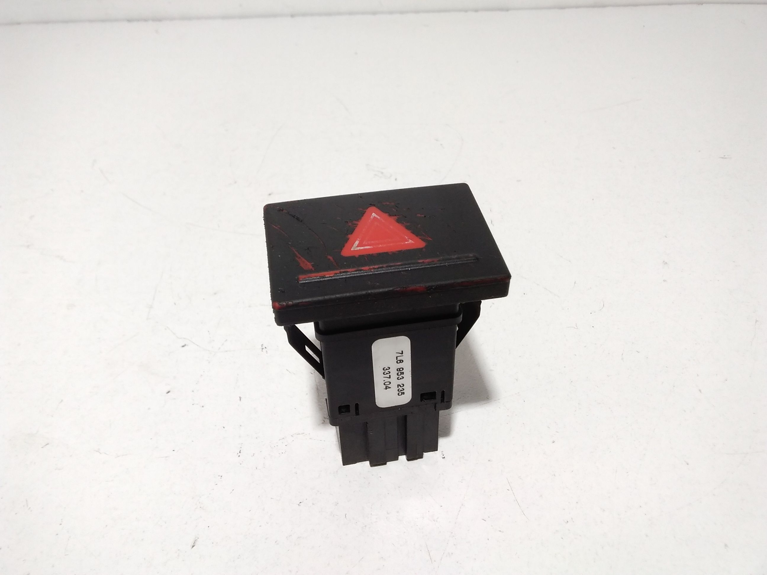 Pulsante luci di emergenza VOLKSWAGEN Touareg 1 Serie