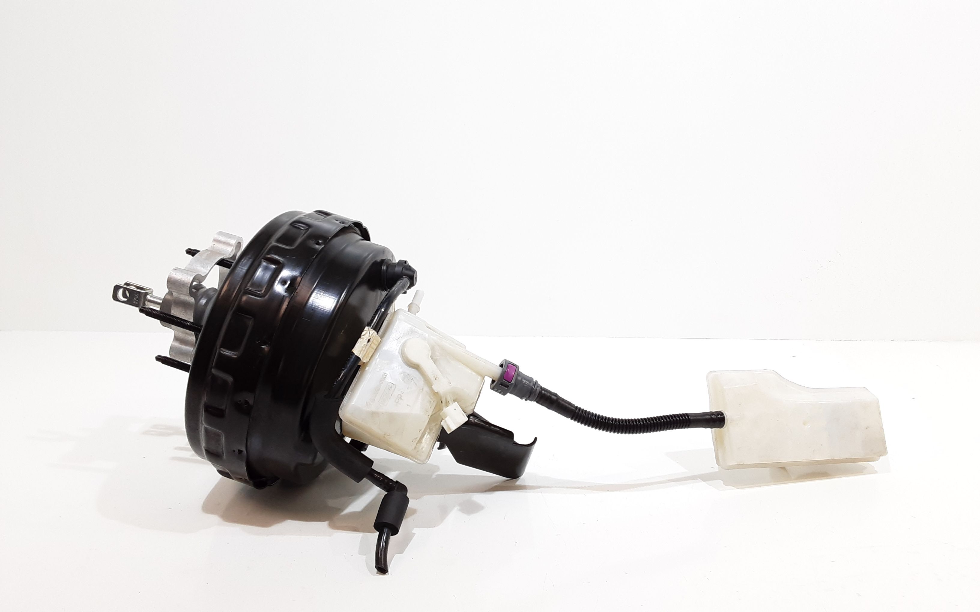 Servofreno FORD Kuga Serie (16>)