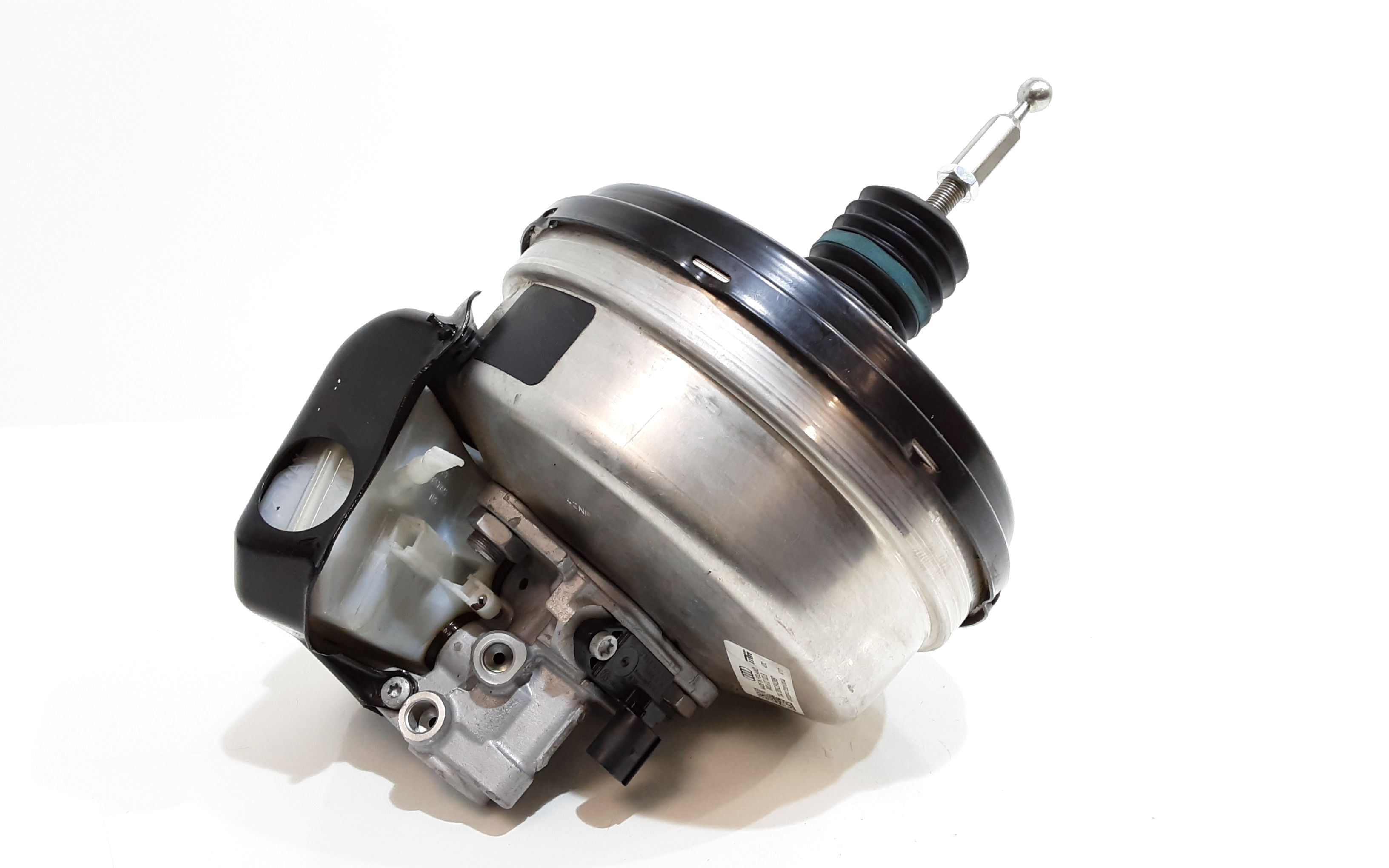 Servofreno AUDI A4 Avant (8W5)