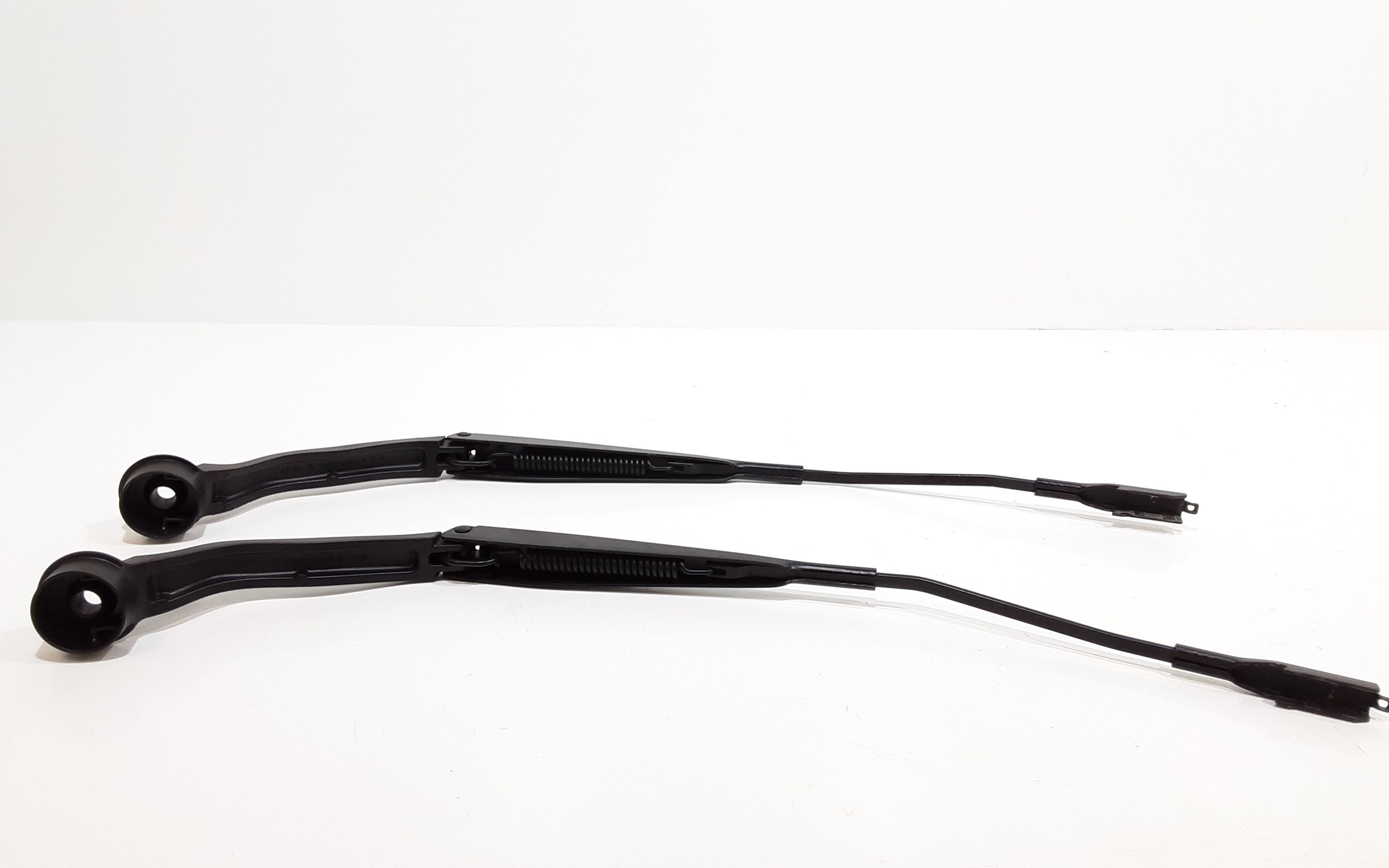 Bracci Tergi ant. FORD Kuga Serie (16>)