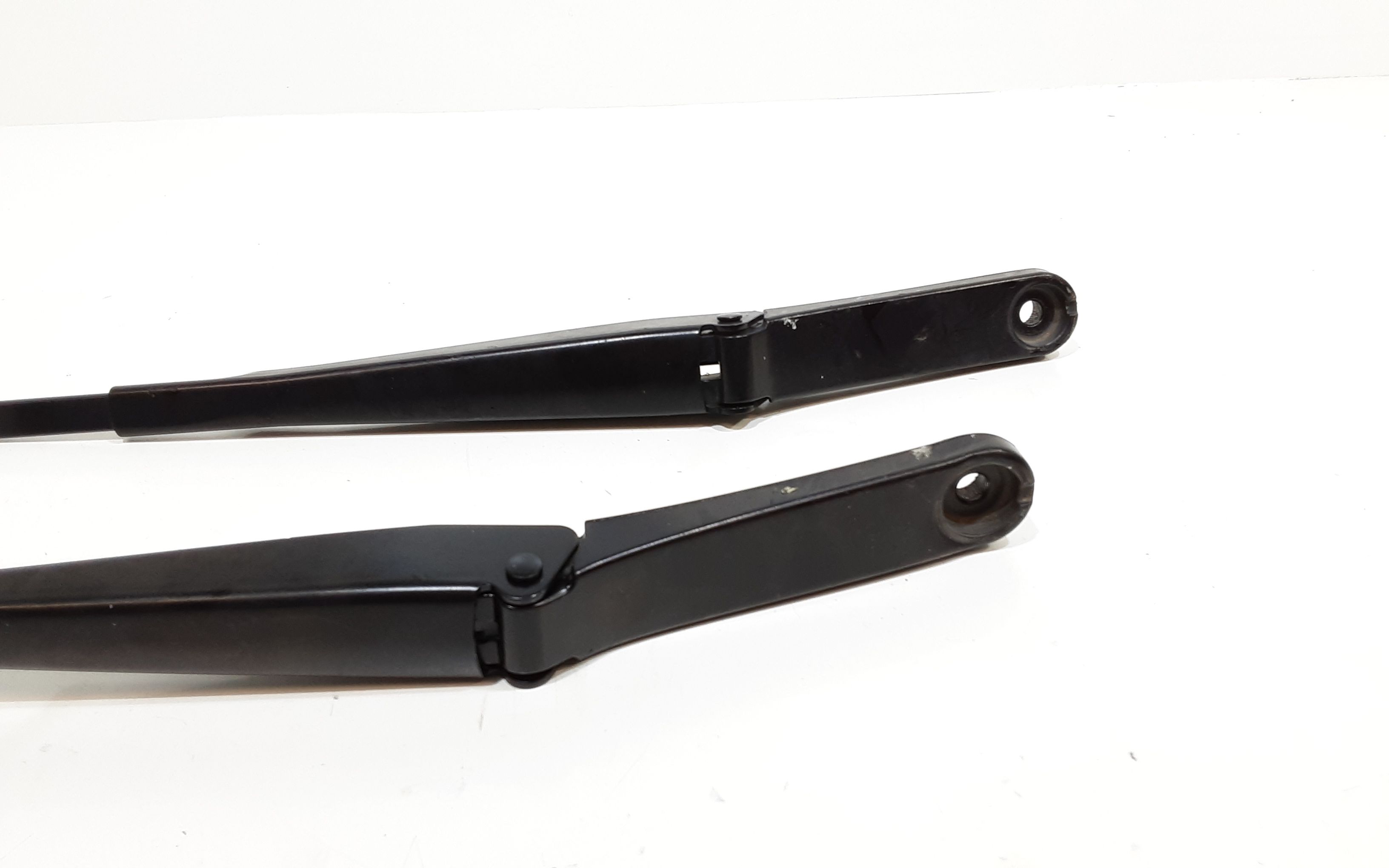 Bracci Tergi ant. AUDI A4 Avant (8W5)