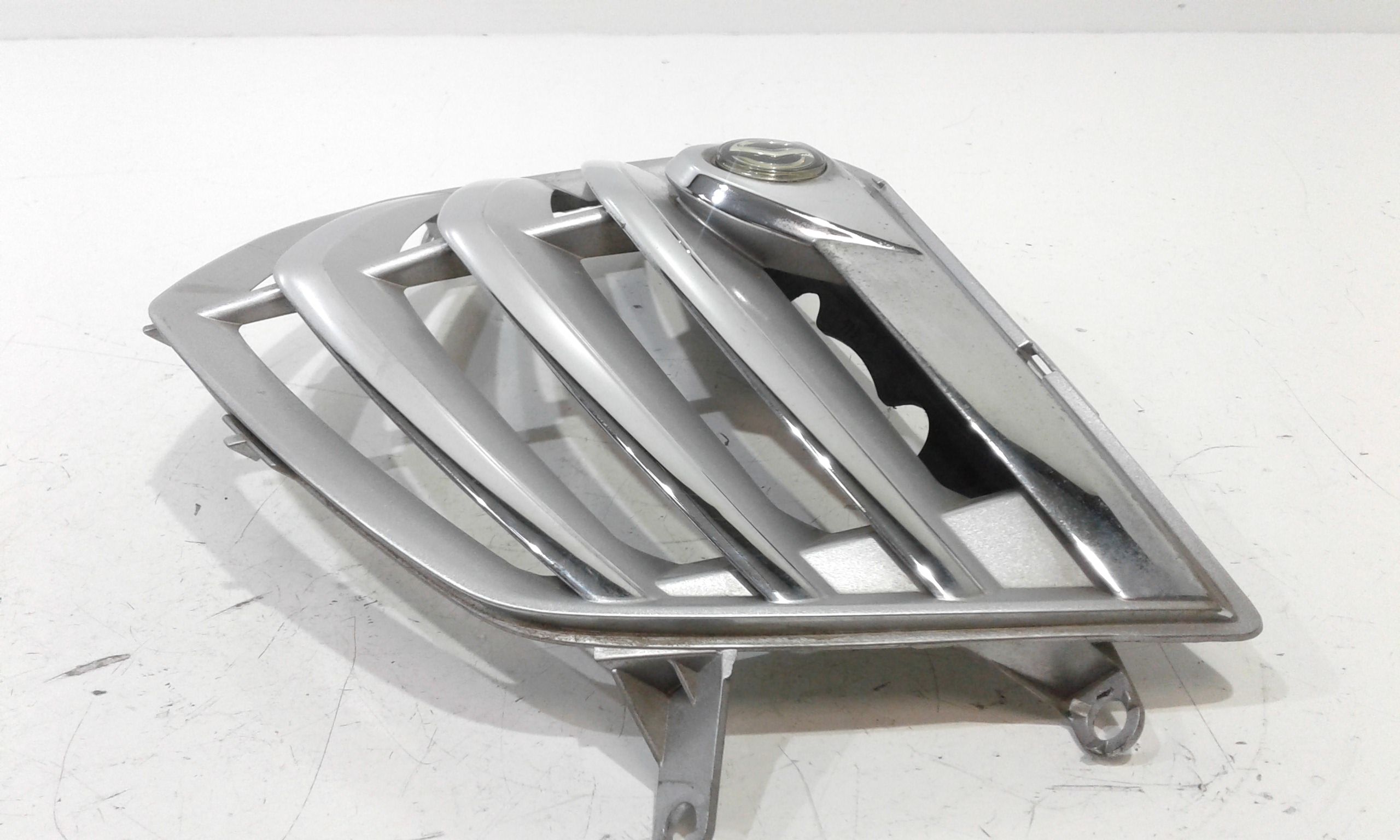 Mascherina anteriore SYM HD 200cc. (06>10)