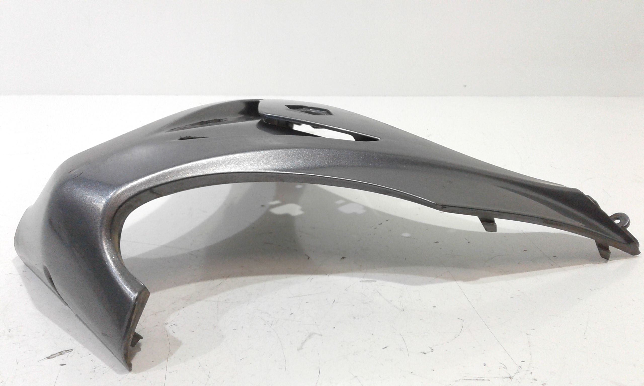 Mascherina anteriore SUZUKI SIXteen 150cc (07>14)