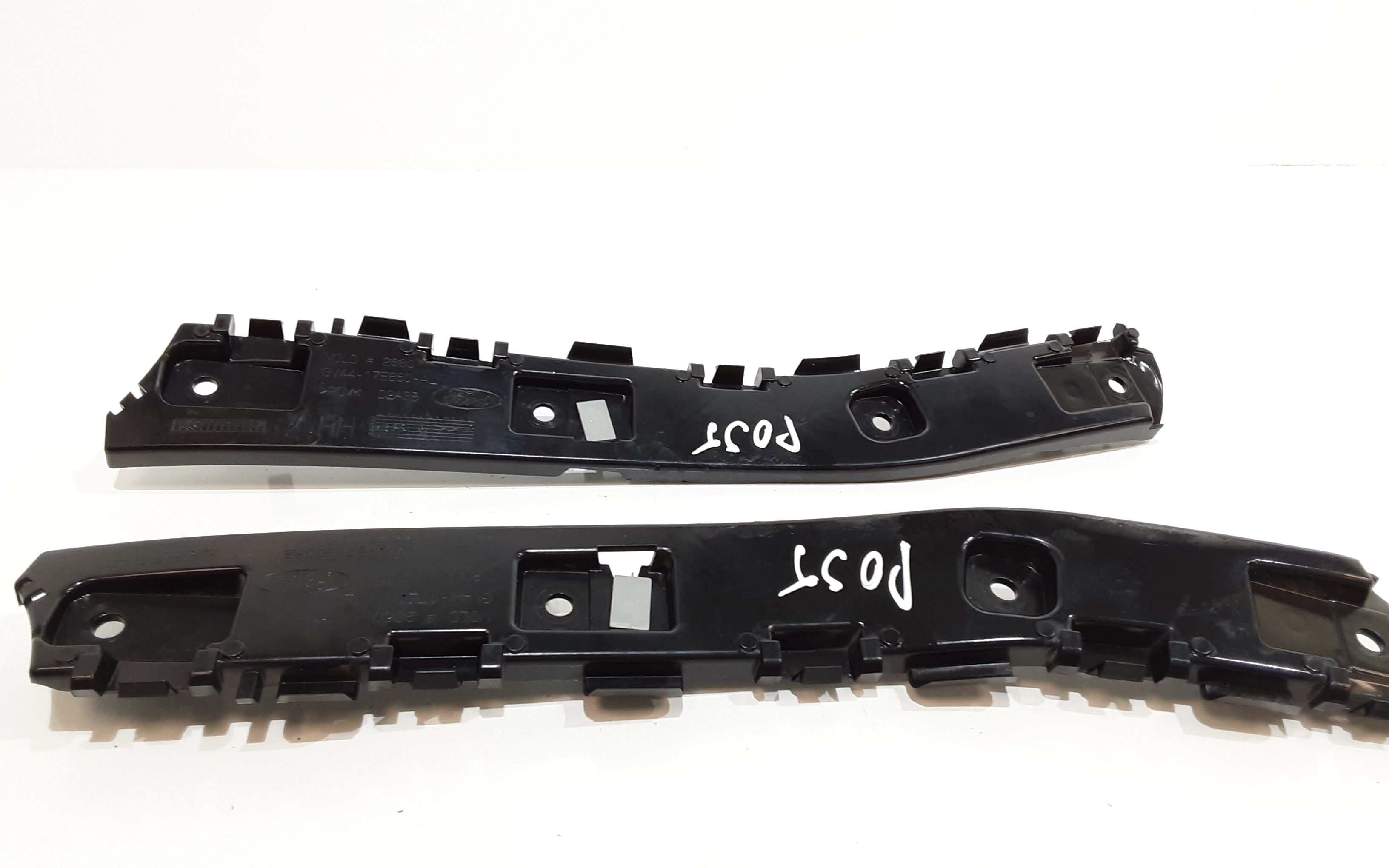 Staffe paraurti posteriore DX e SX FORD Kuga Serie (16>)